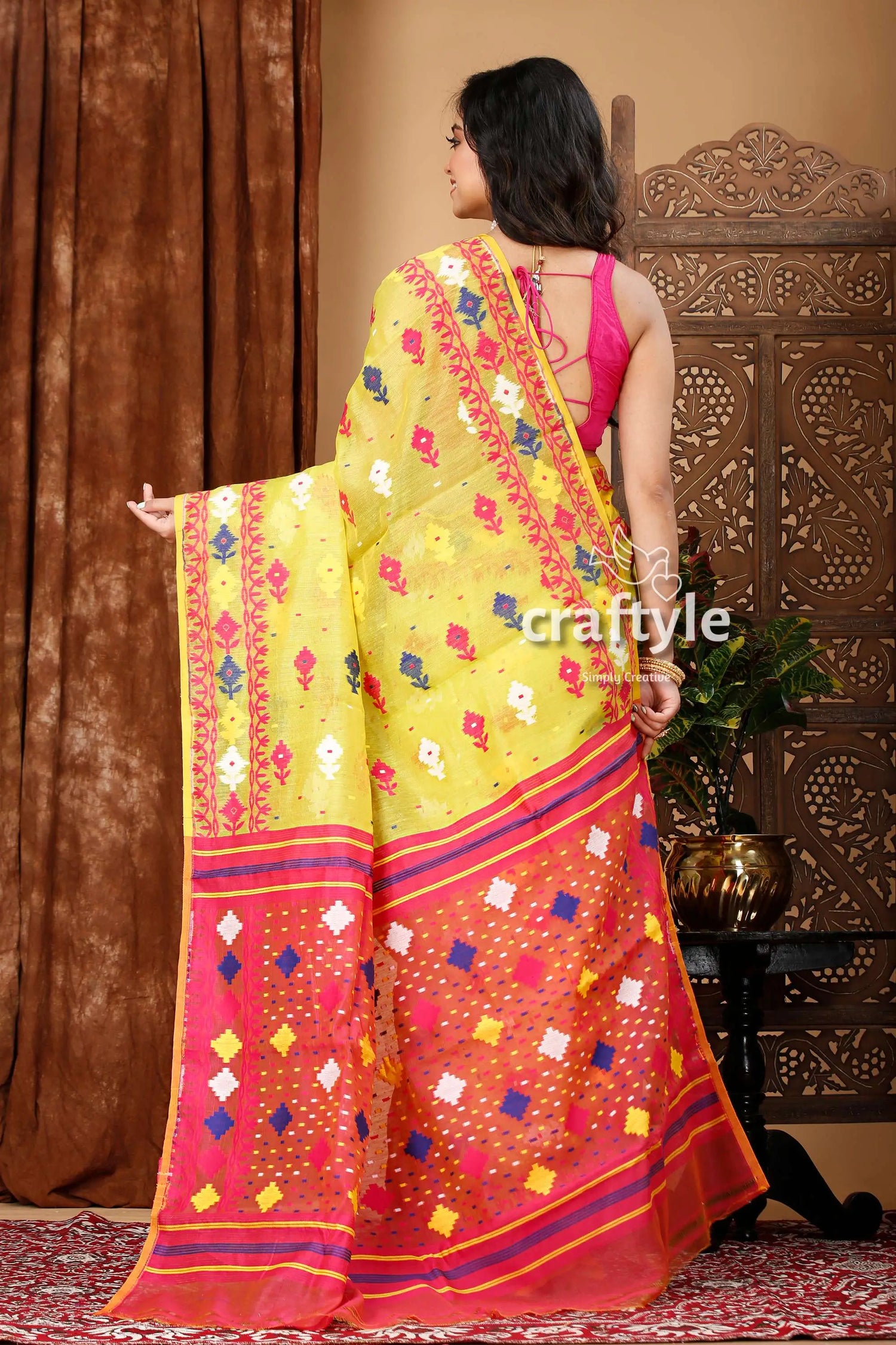 Android green and magenta elegant jamdani saree yellow pink patterned saree 5