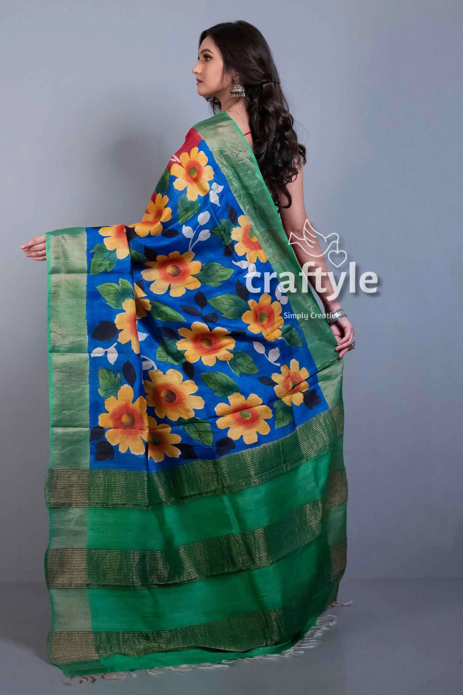 Apple red hand painted zari pure tussar saree for women floral-patterned blue green saree 3