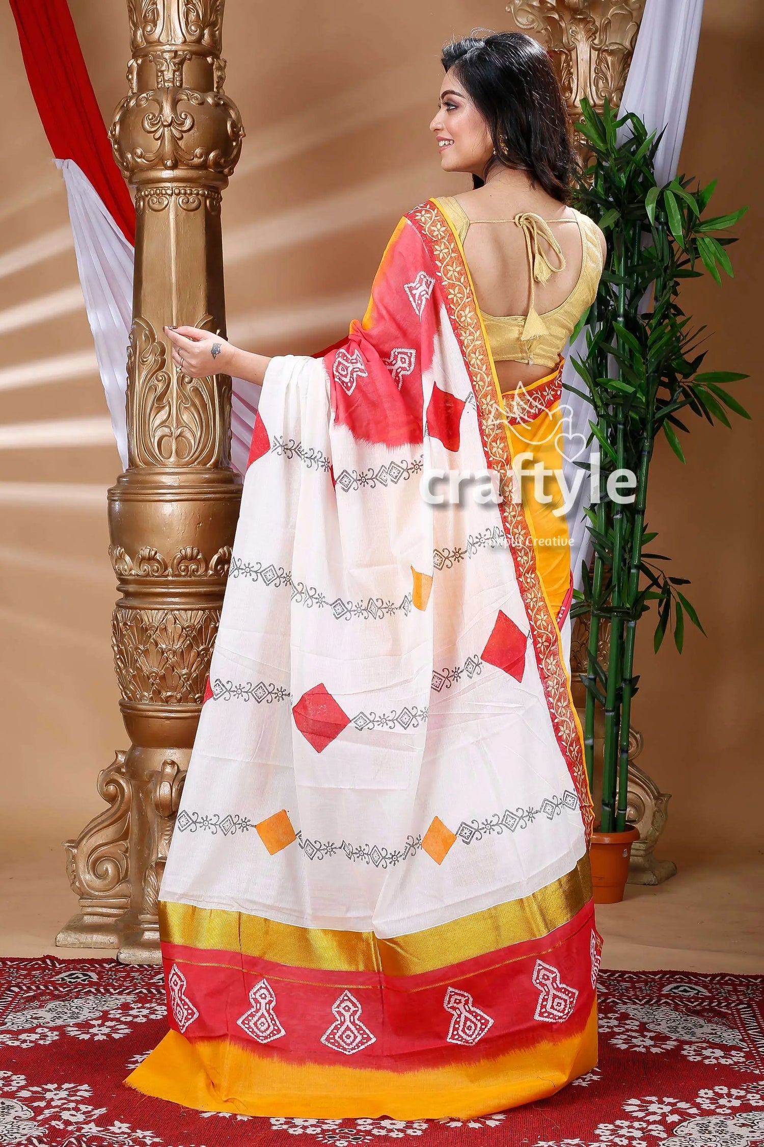 Artisanal design multicolor hand block kerala cotton saree woman yellow white saree 4