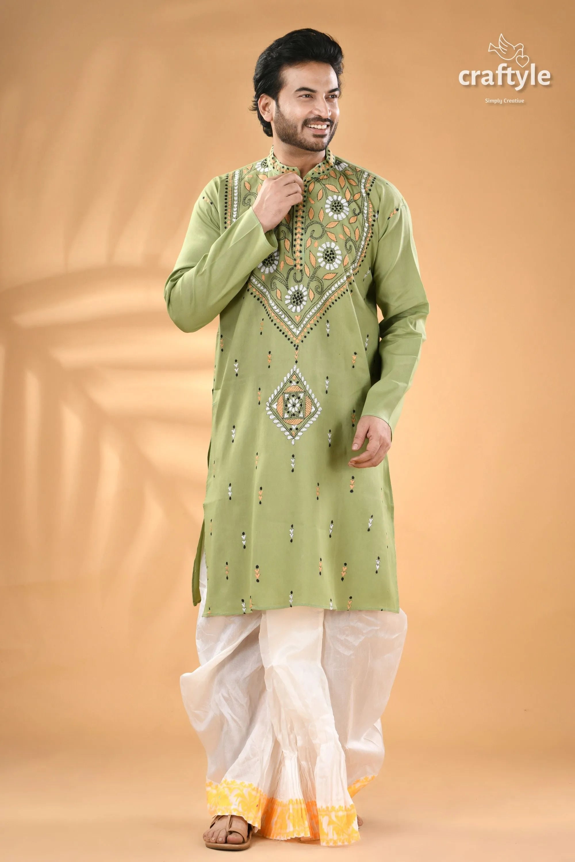 Bay leaf green kantha stitch cotton kurta for men men’s light green embroidered kurta 3