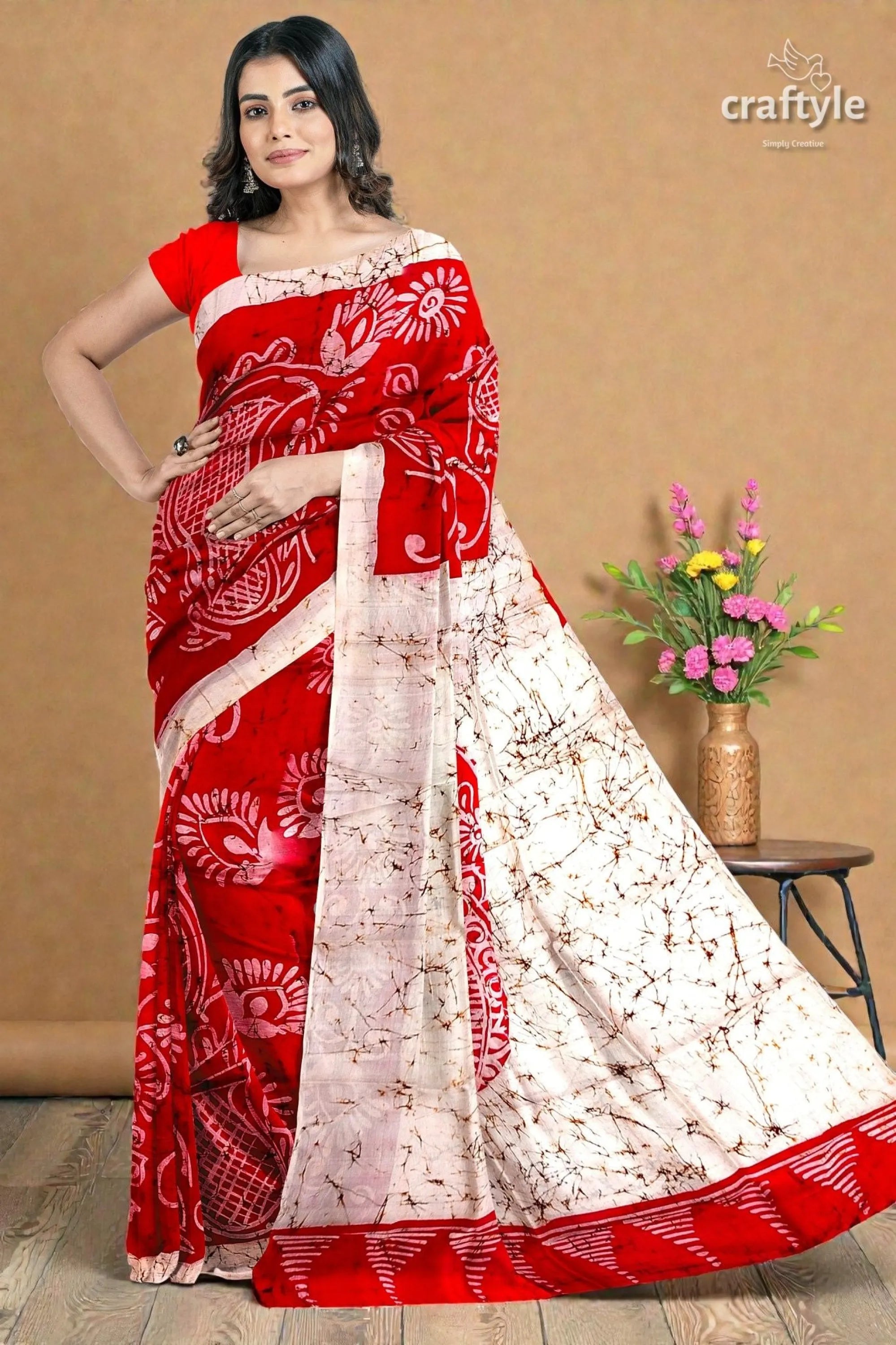 Beautiful crimson red white hand batik pure mulberry silk saree - red white batik-patterned saree intricate 6
