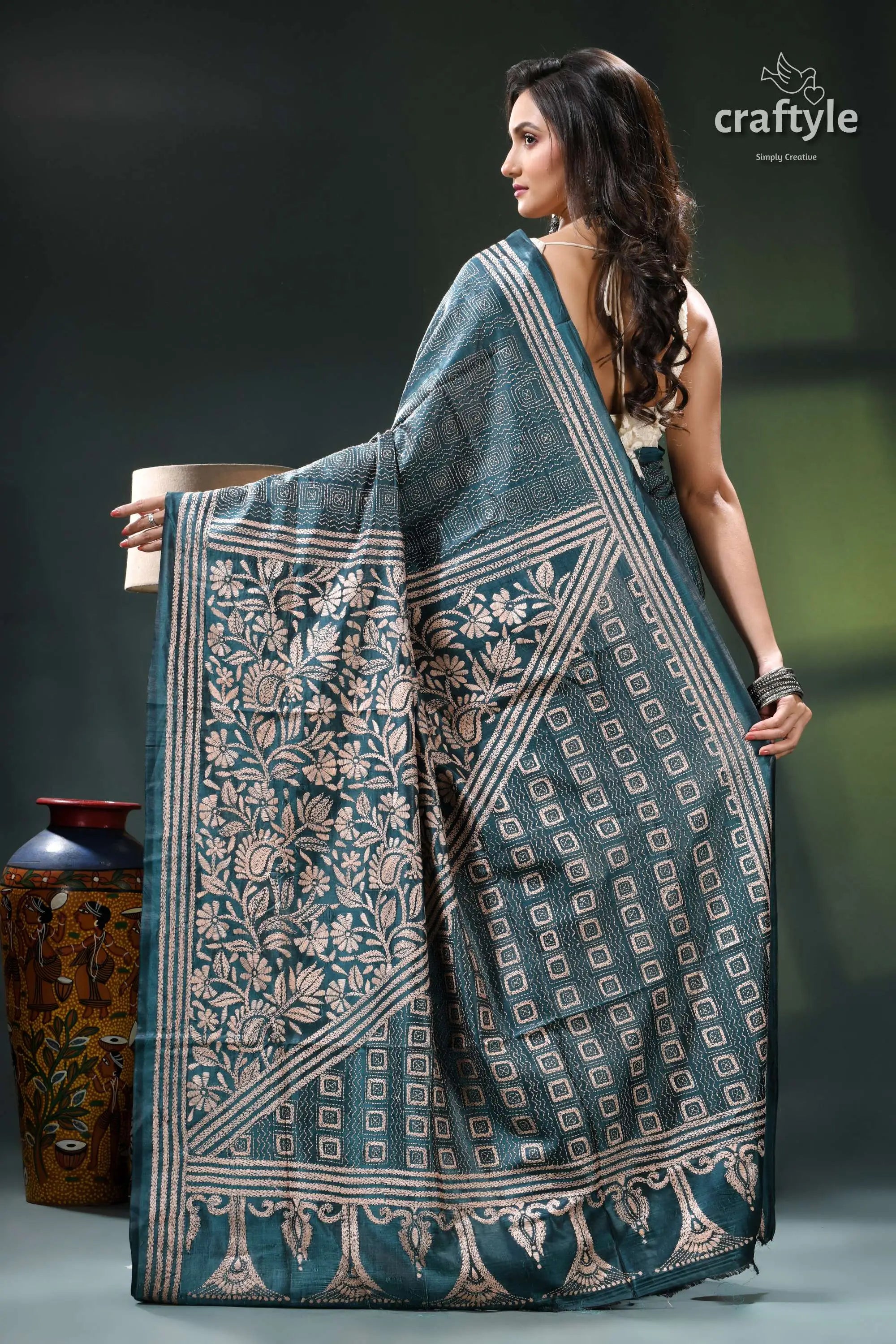 Beige thread all-over work kantha silk saree in teal blue teal white floral saree geometric 6