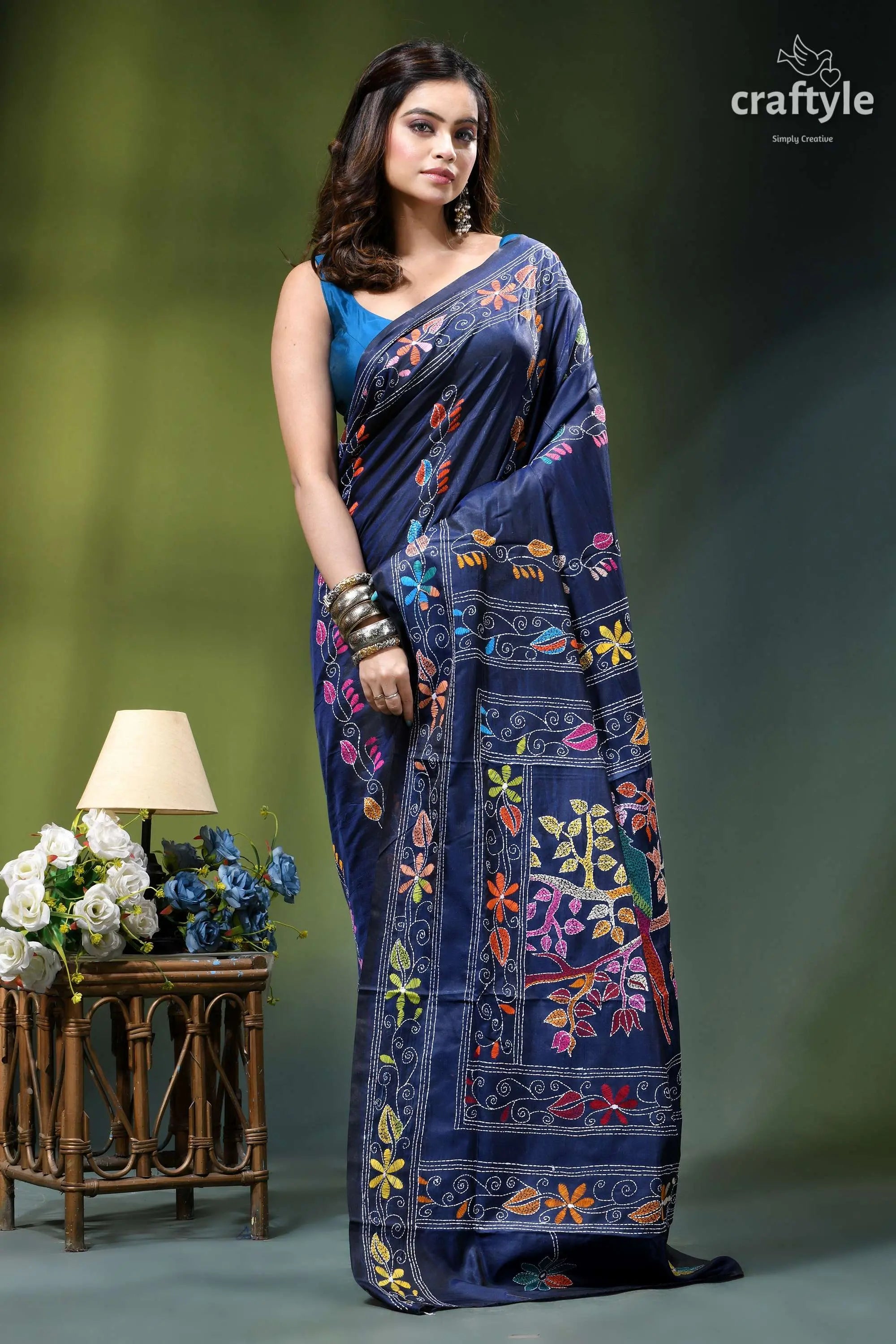 Biskay blue multicolor bird motif handmade silk kantha stitch saree navy blue silk saree adorned 4