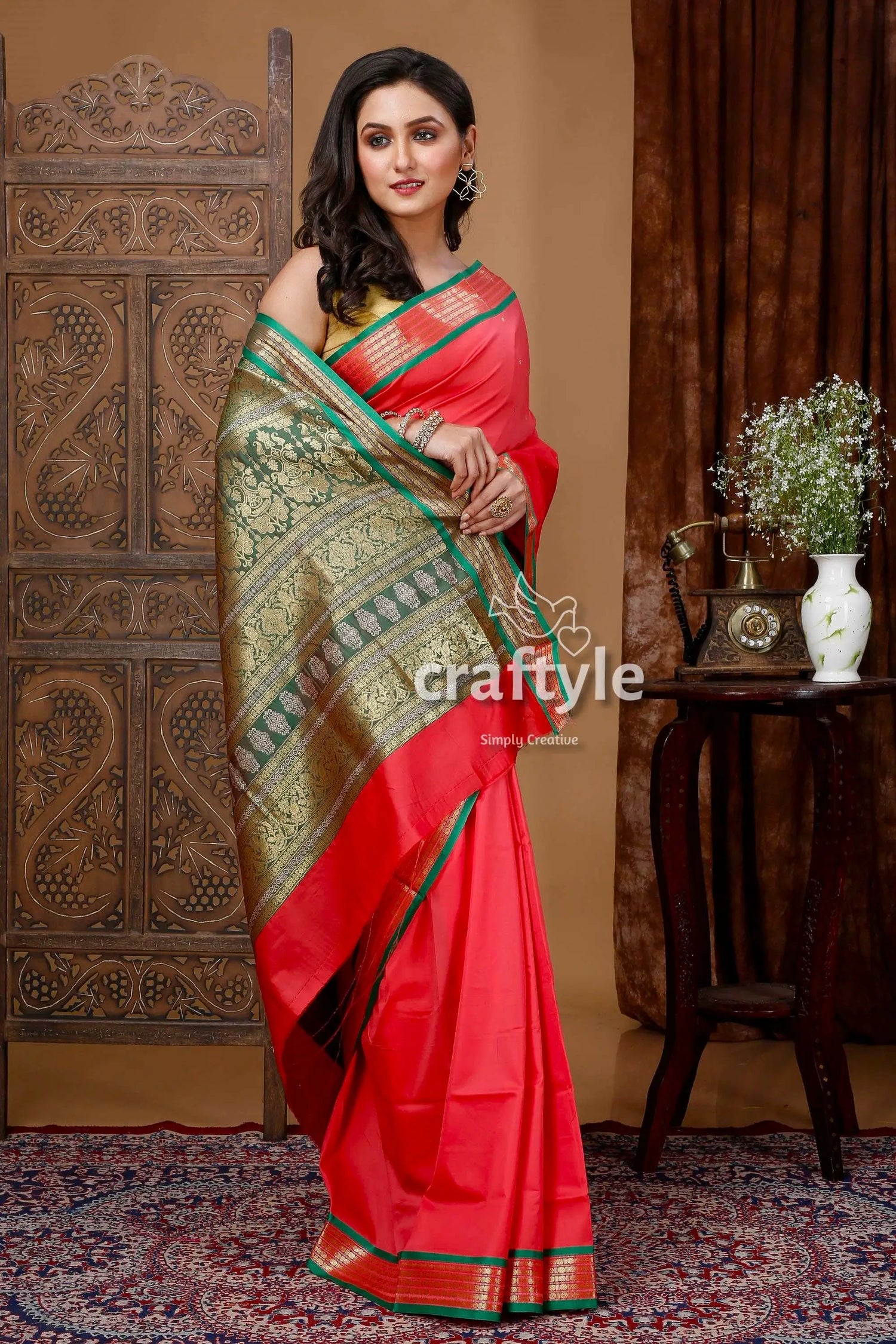 Bomkai silk saree with zari border - light rose red woman red green saree 5