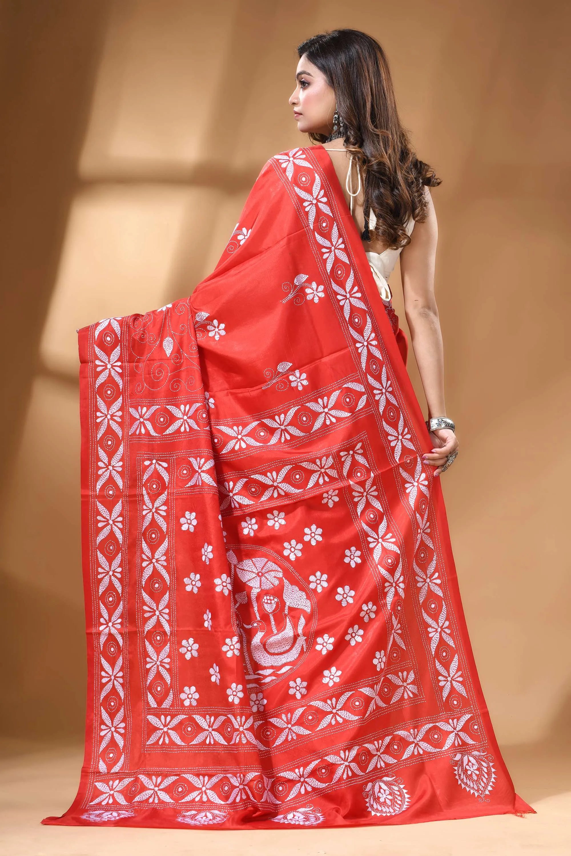 Bright red handmade swan motif floral silk kantha work saree vibrant red silk saree adorned 4