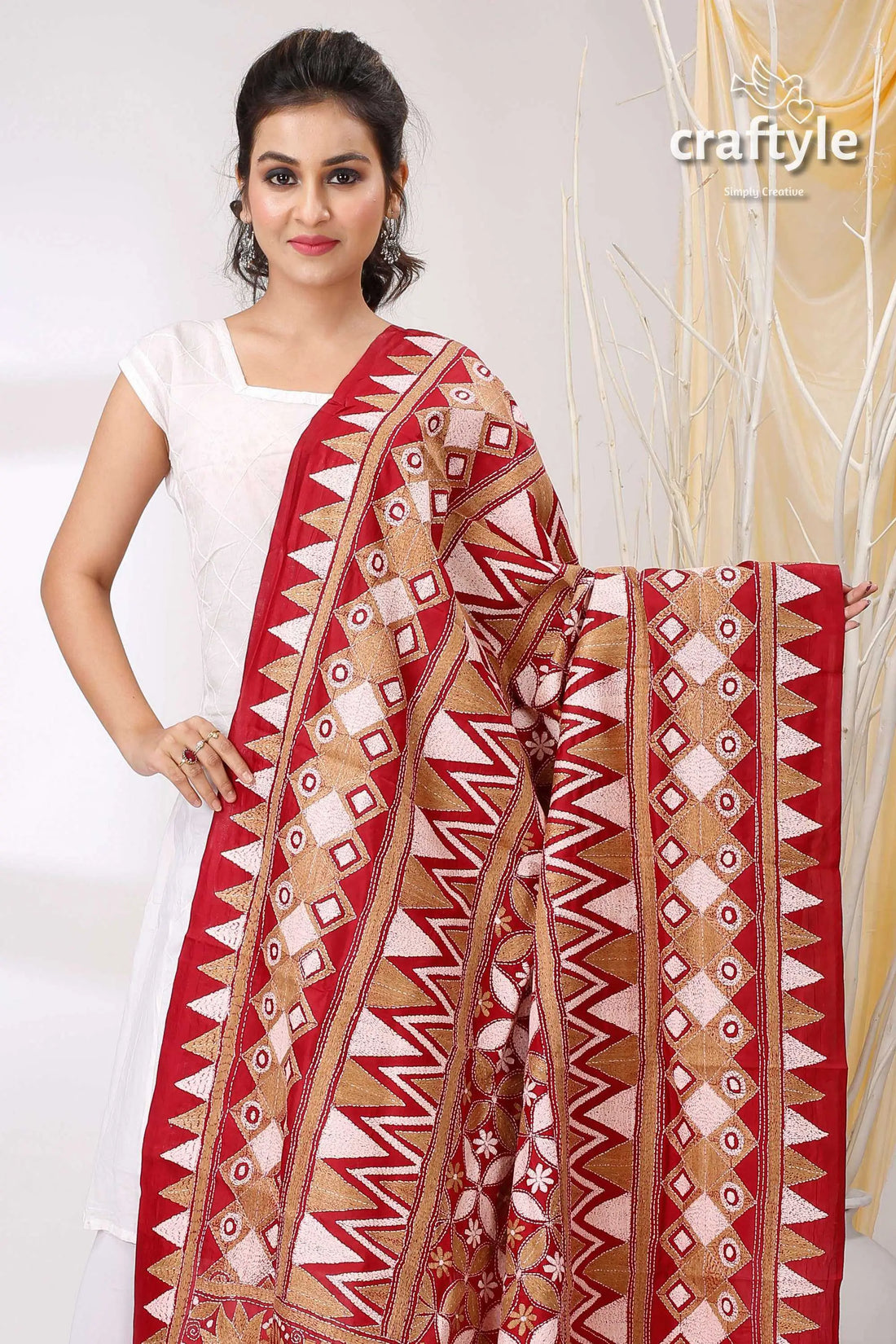 Burgundy White Pure Silk Hand Kantha Stitch Dupatta - Craftyle