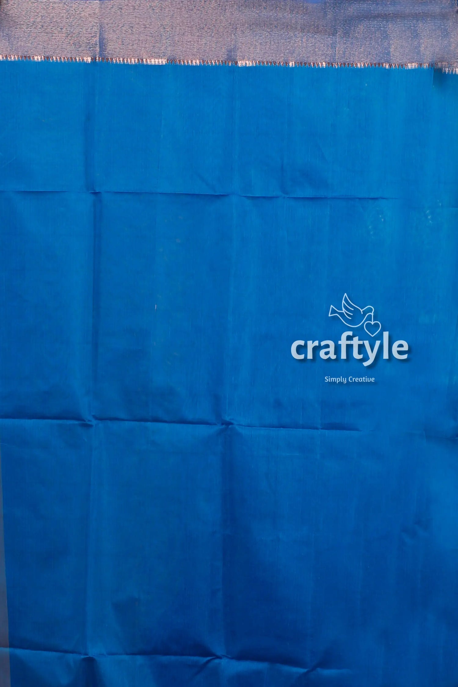 Cerulean blue zari handloom saree - exquisite design for any occasion folded blue fabric 6