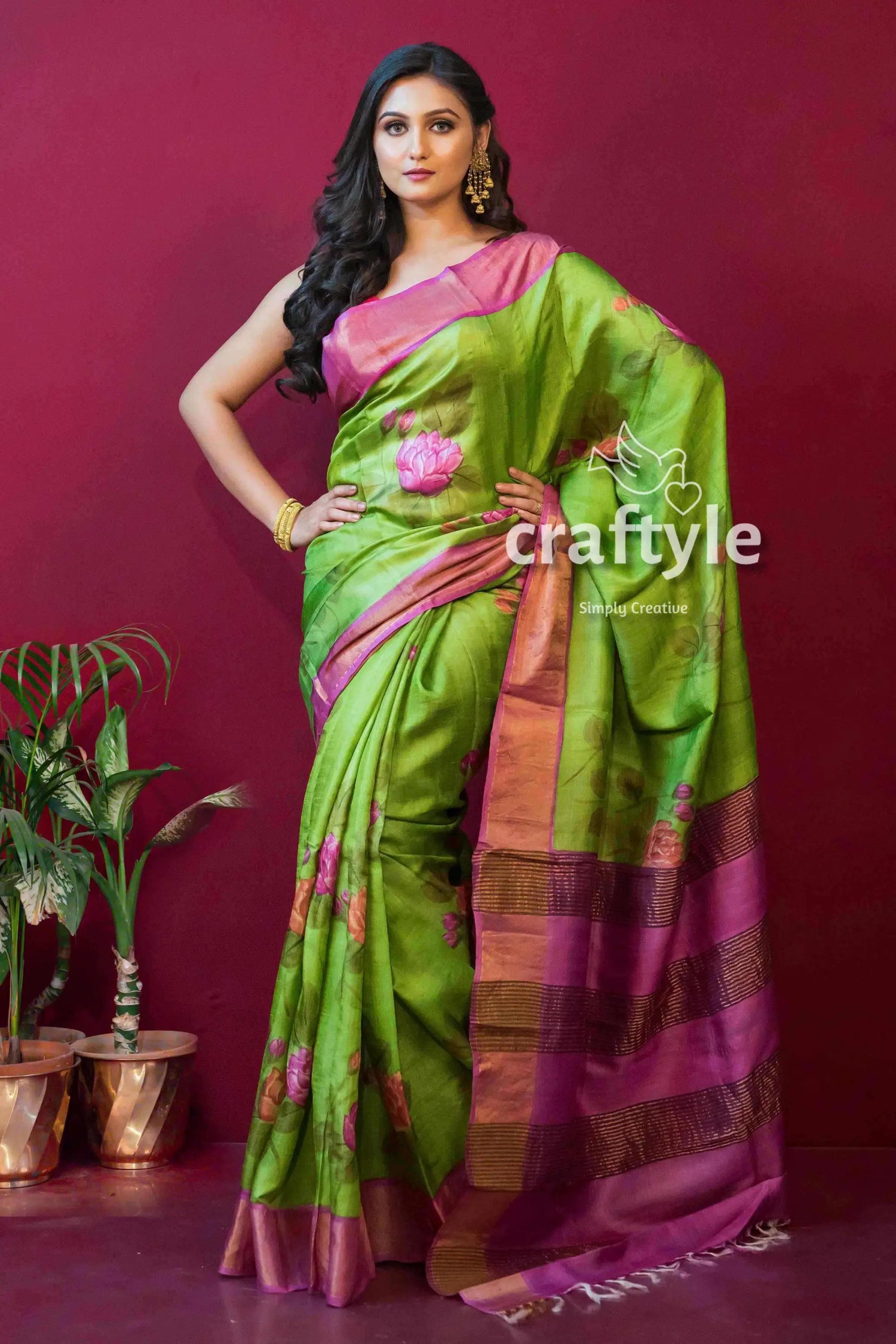 Chartreuse green bishnupuri pure tussar silk hand painted saree green pink silk saree 3