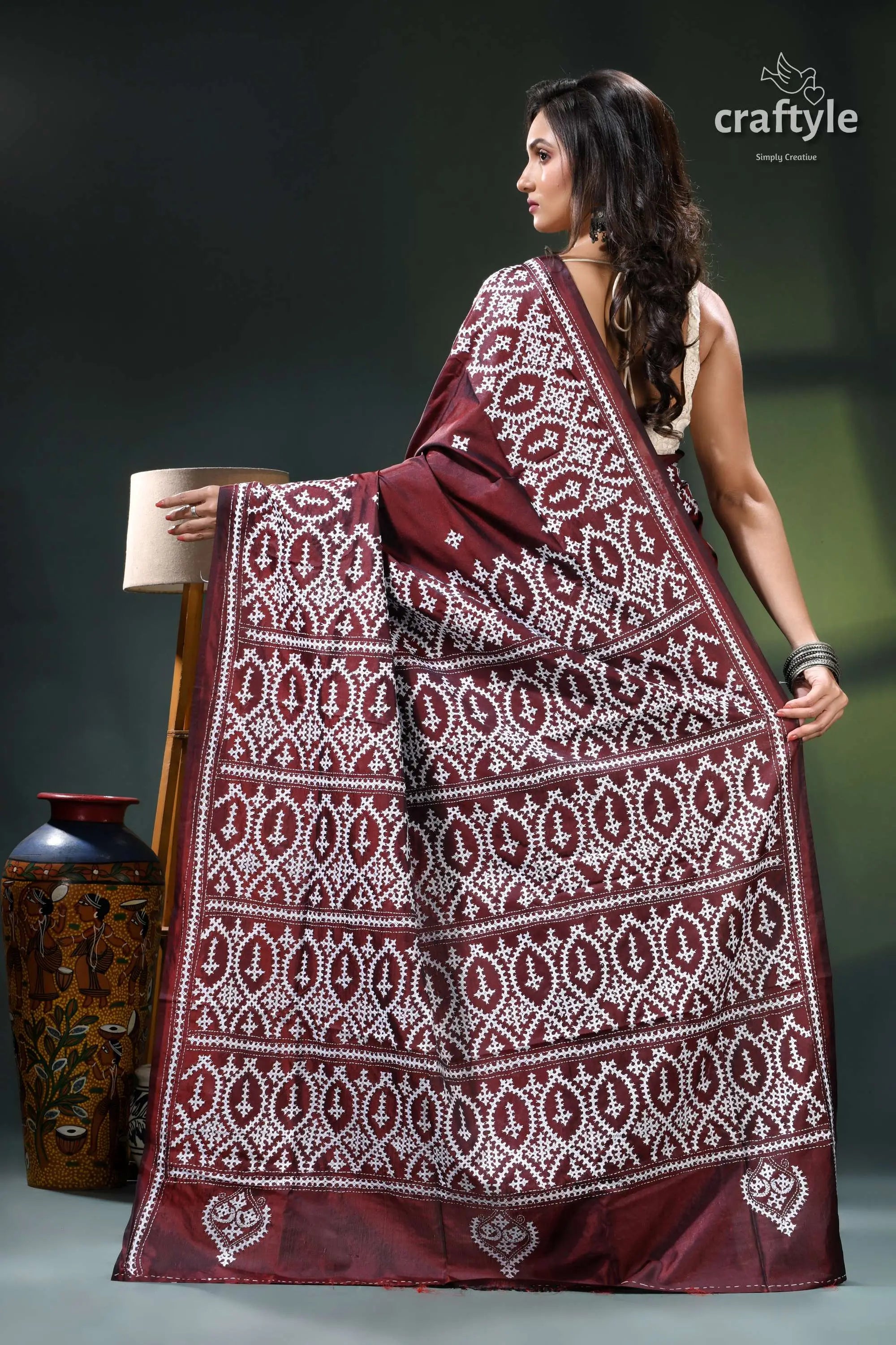 Cocoa brown gujrati stitch ethnic silk sari with white embroidery maroon beige patterned saree intricate 6
