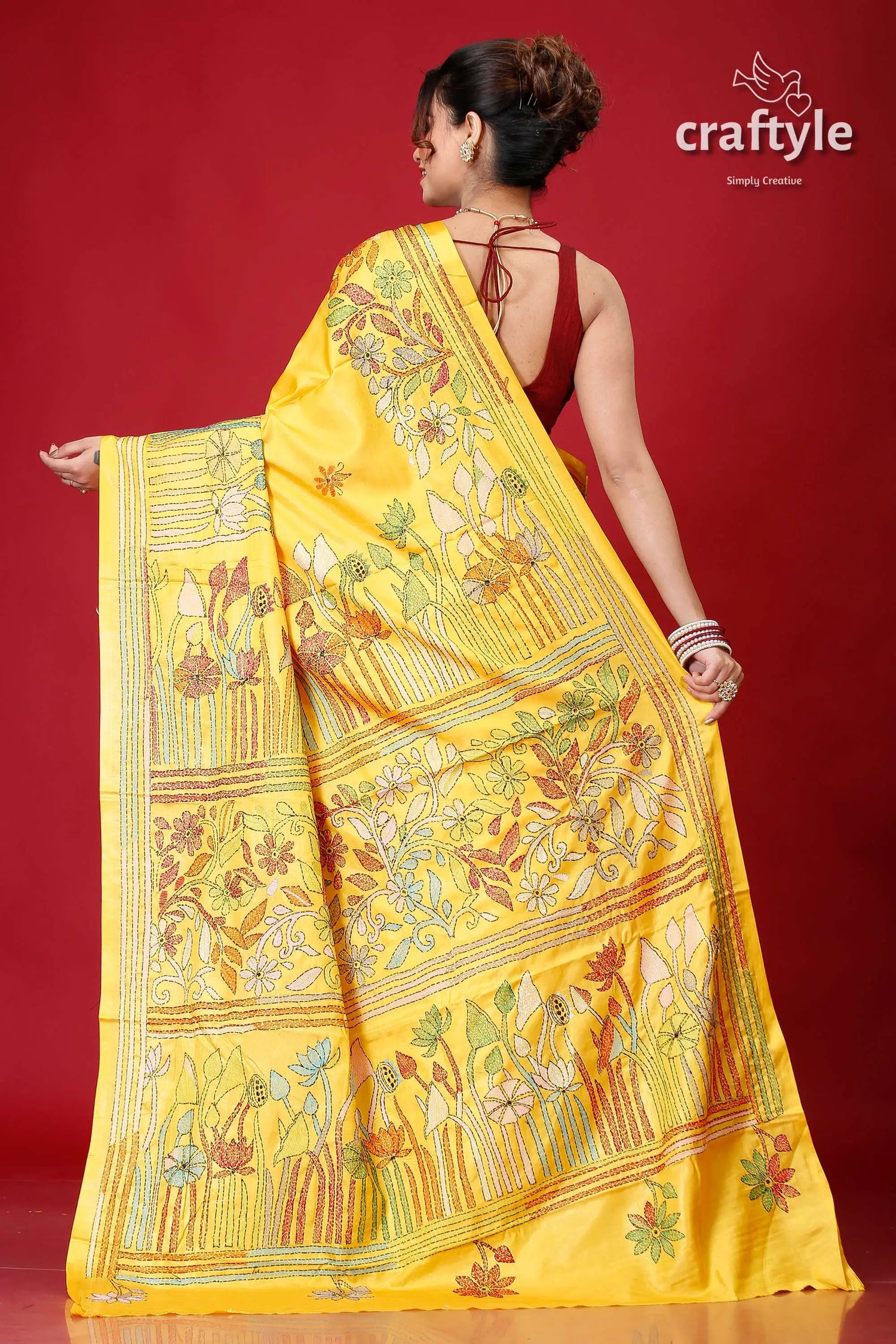 Corn yellow lotus motif exquisite kantha stitch saree yellow floral patterned saree 5