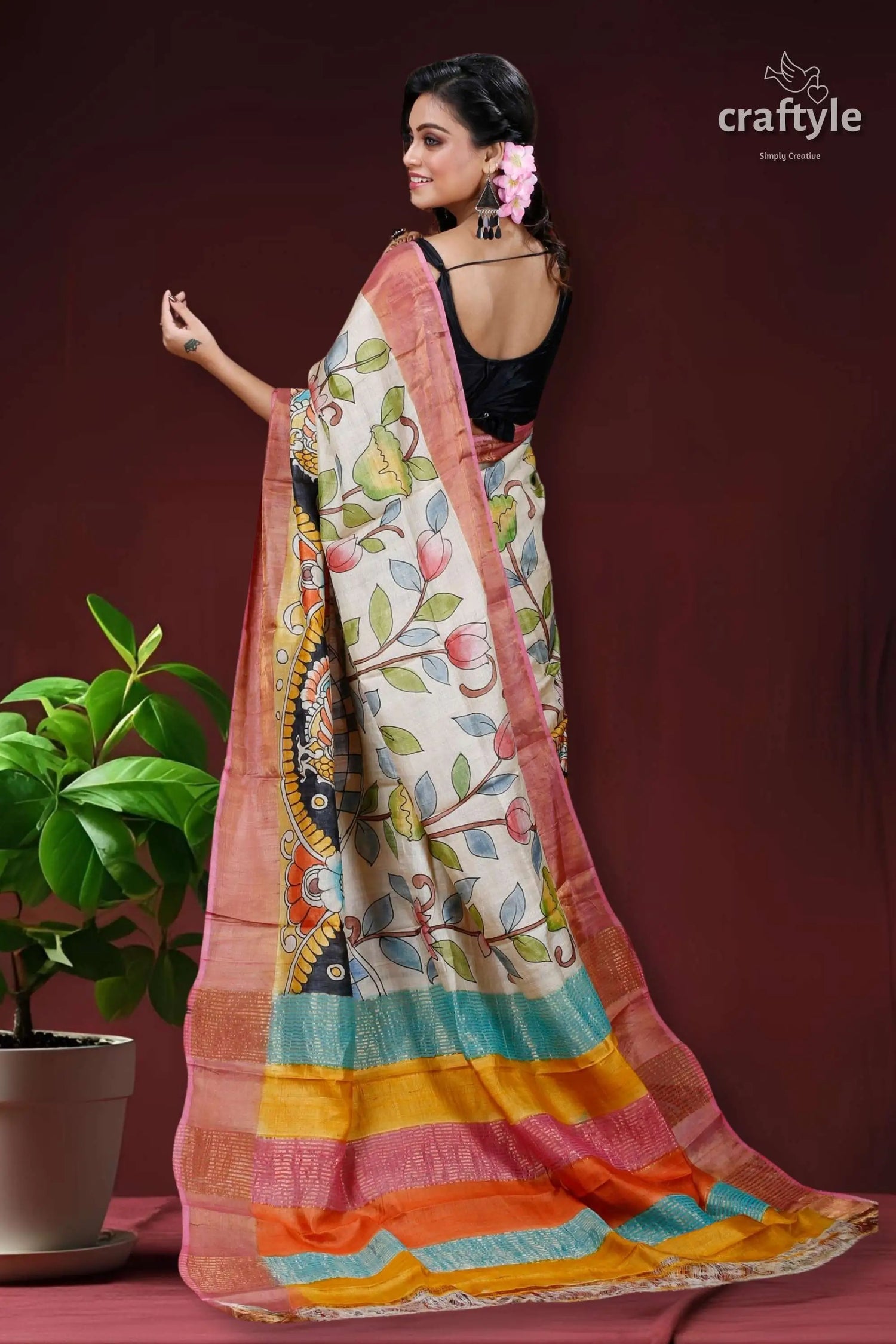 Cream white hand painted zari pure tussar kalamkari saree woman colorful saree 3