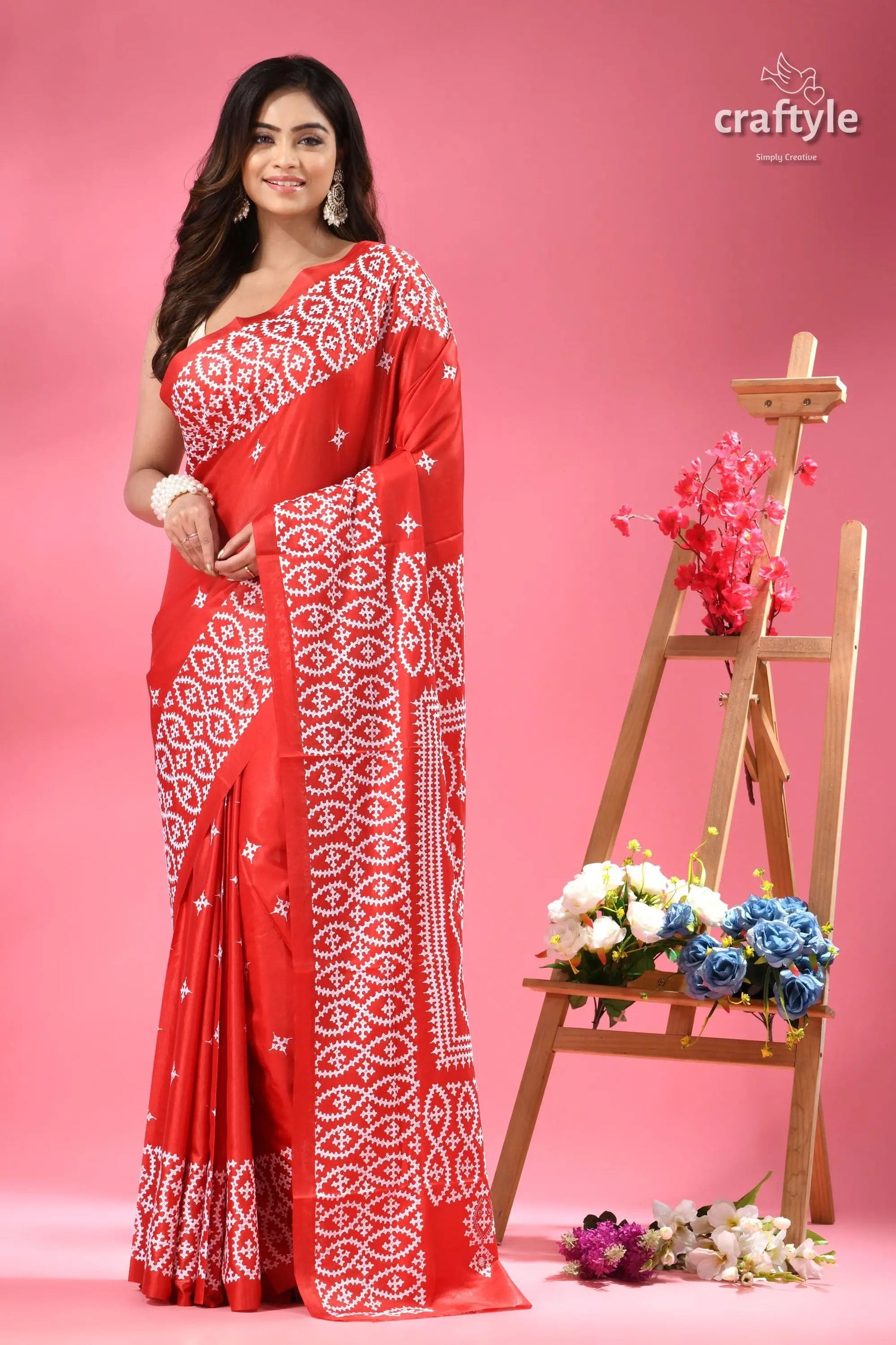 Crimson red silk kutch thread embroidery saree woman red white patterned saree 1