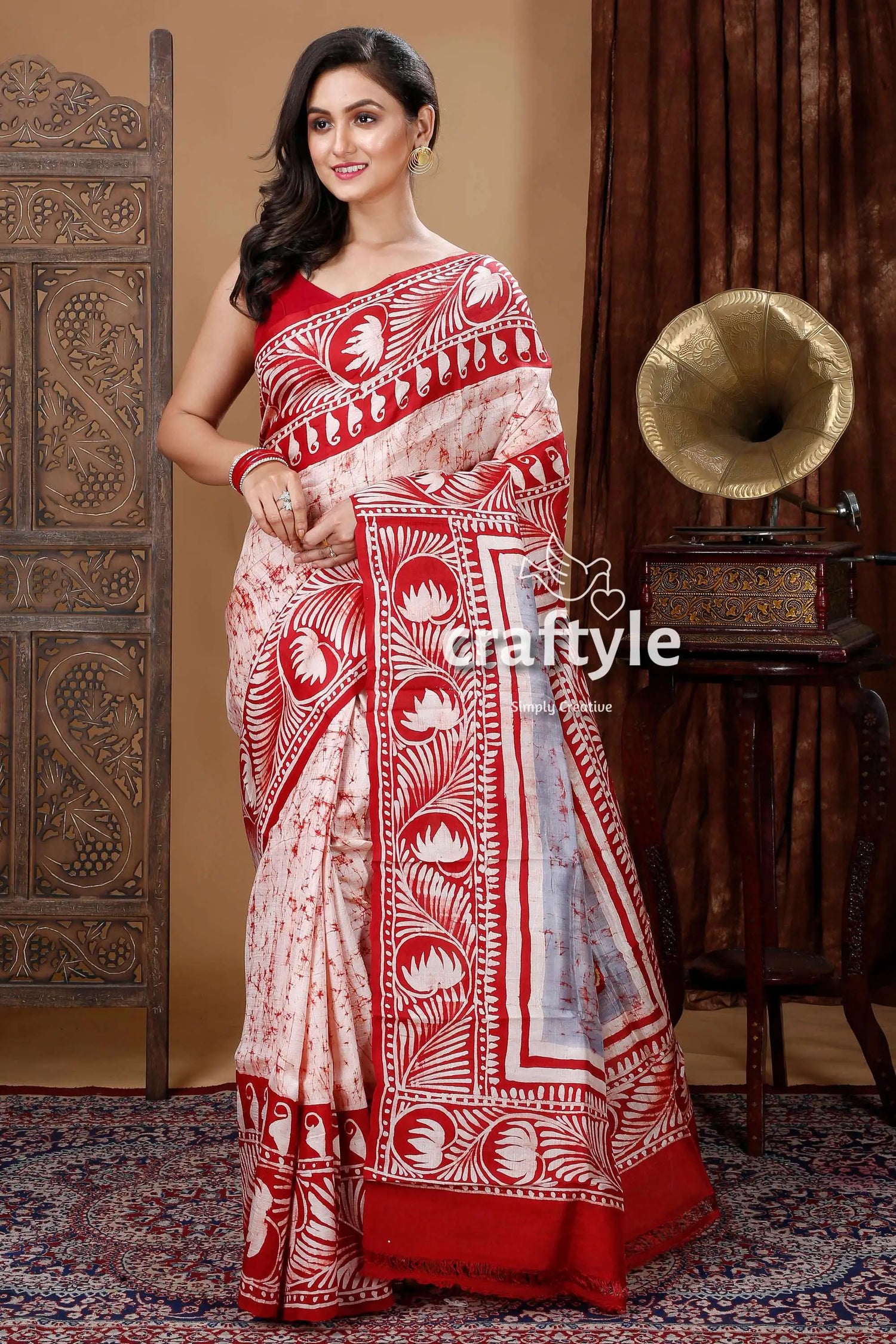 Crimson red & white ma durga motif hand batik pure mulberry silk saree red white patterned sari 1