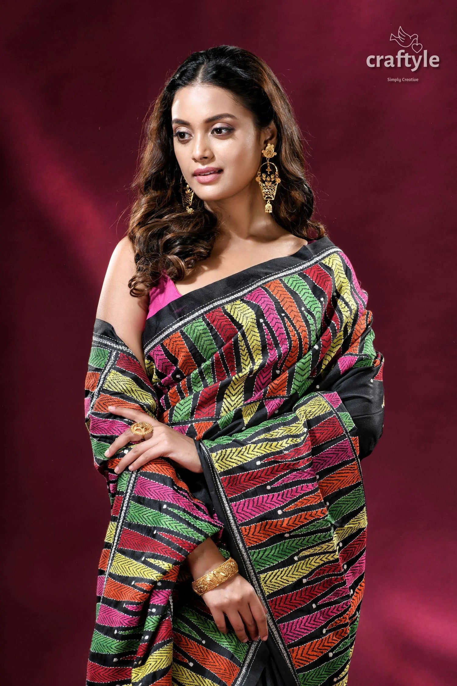 Dark green vibrant hand embroidered silk kantha saree colorful embroidered saree 2