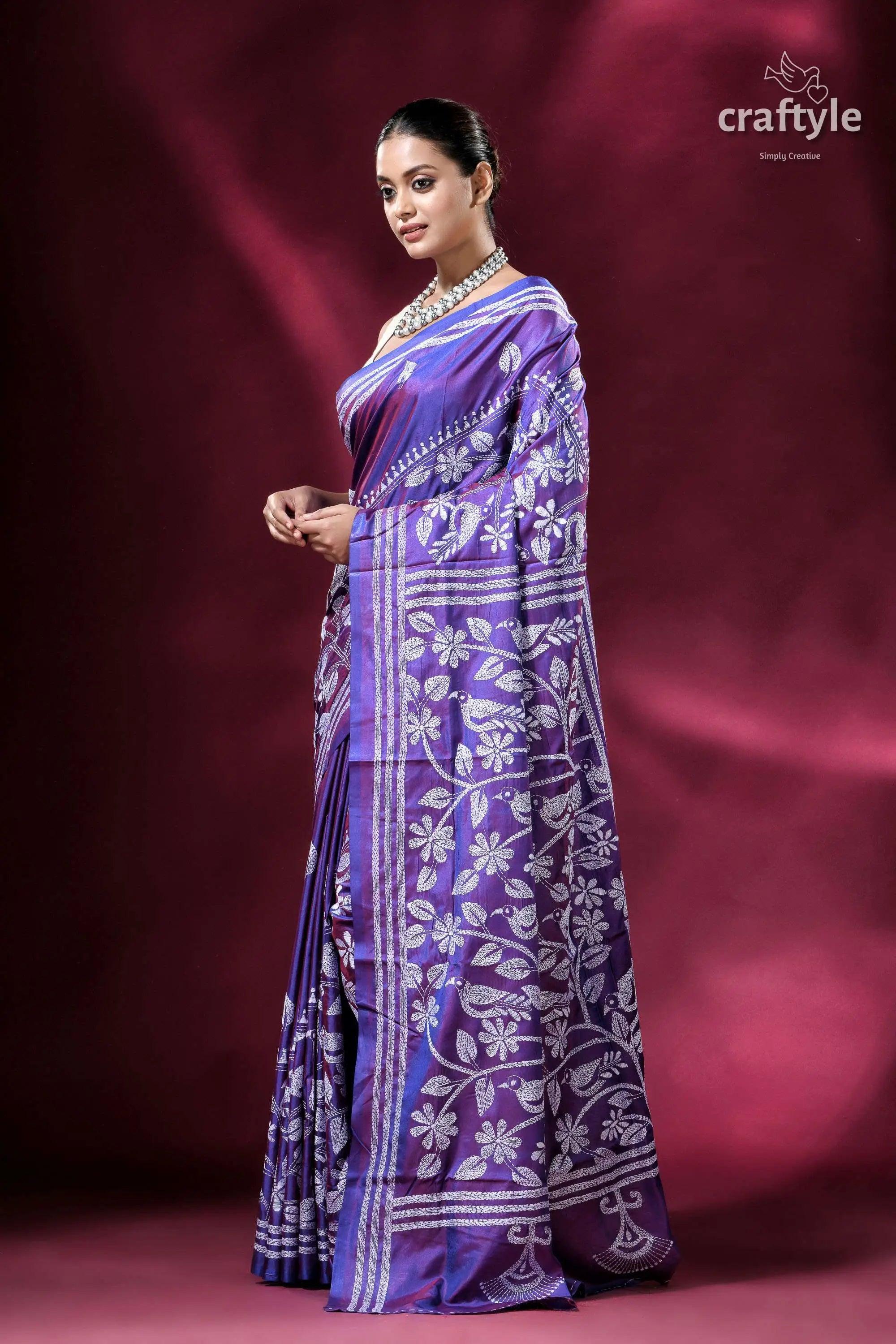Dark lavender dual tone bird pattern silk kantha saree purple floral saree 3