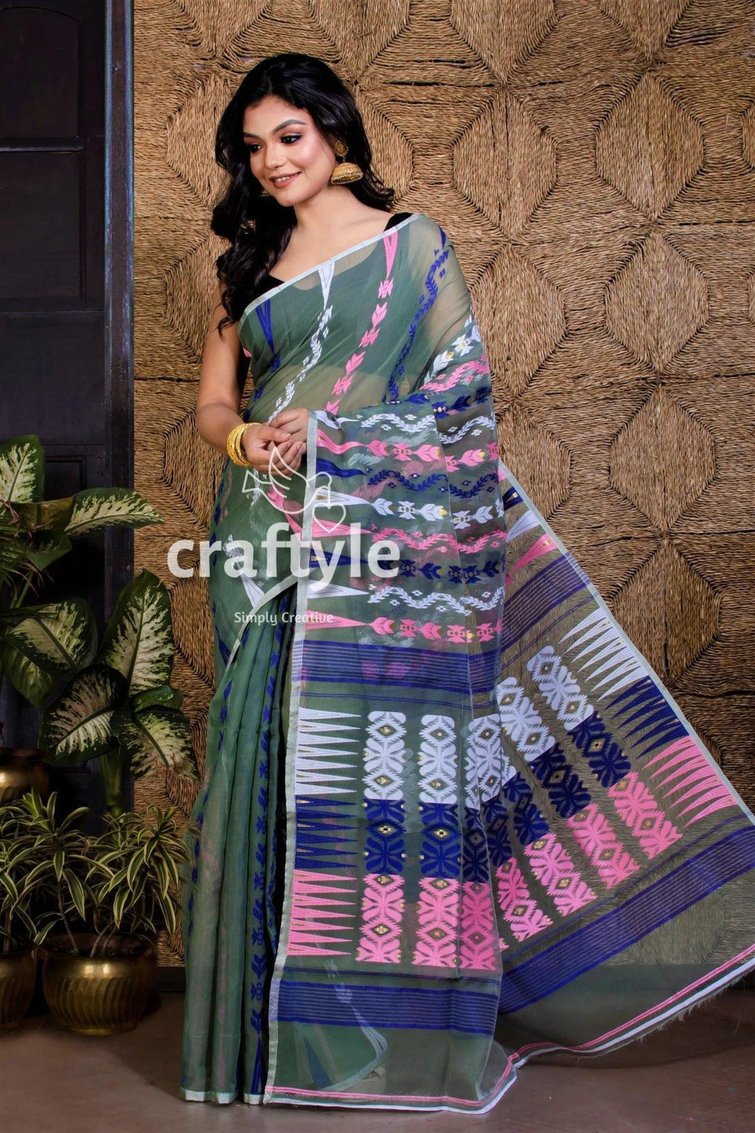 Dark moss green handloom jamdani saree woman patterned 2
