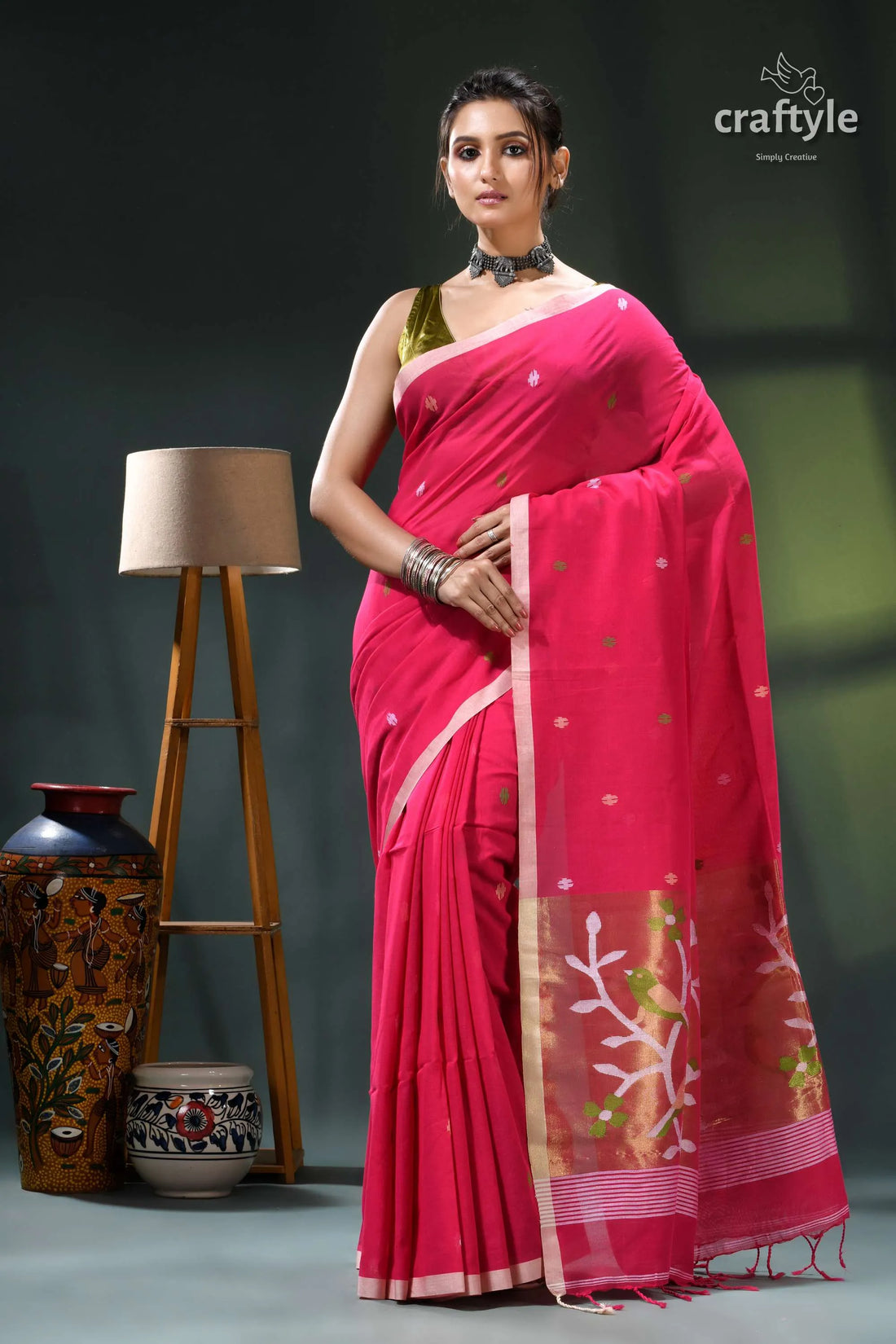 Debian red handwoven soft cotton dhakai jamdani saree pink floral design gold 1