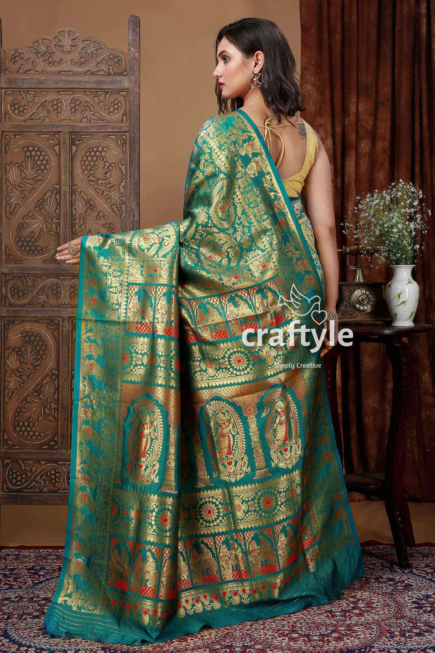 Deep green soft silk swarnachari saree golden zari meena work teal gold patterned saree 4