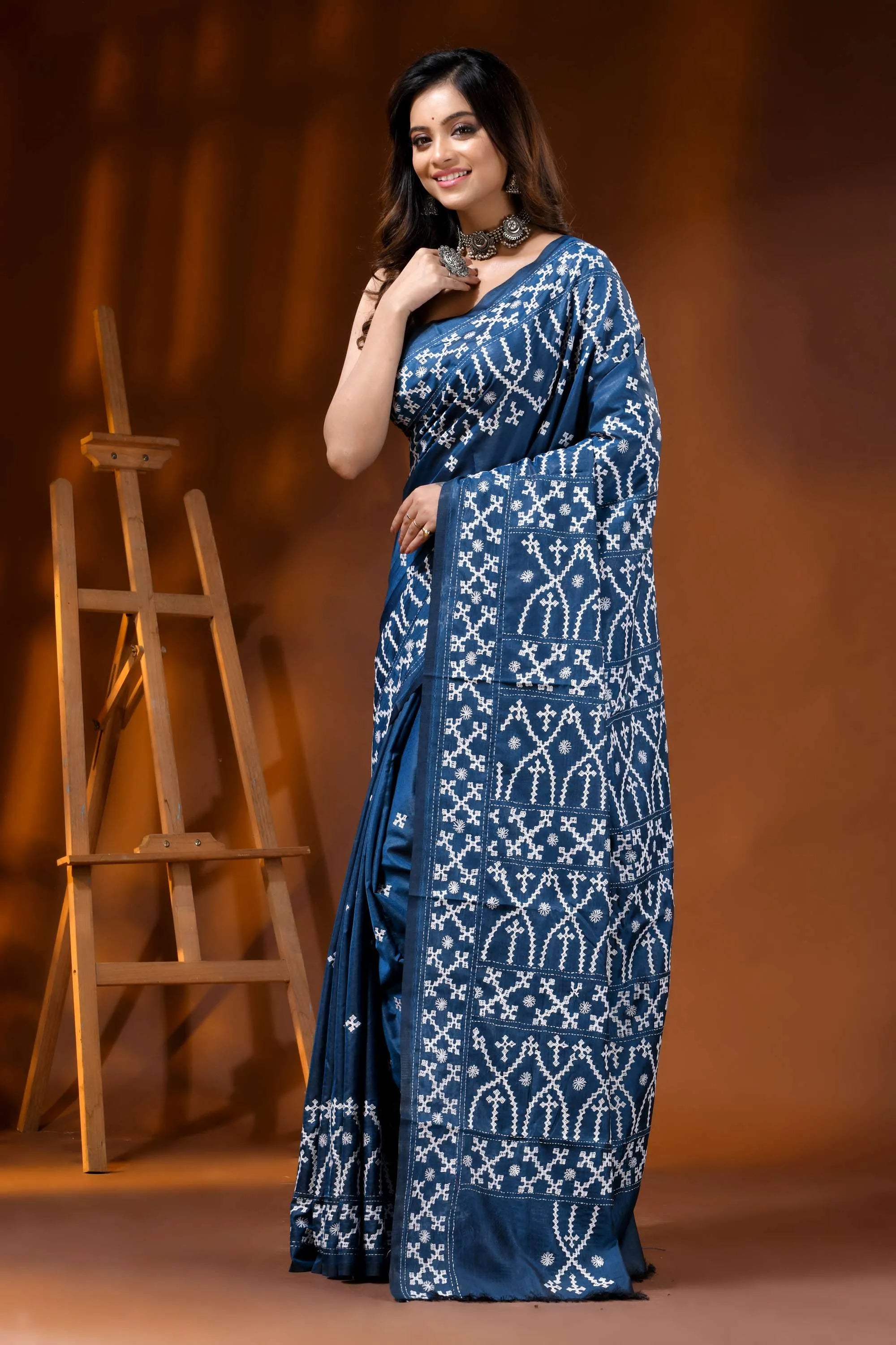 Denim blue ethnic silk gujarati stitch saree - hand embroidered 3