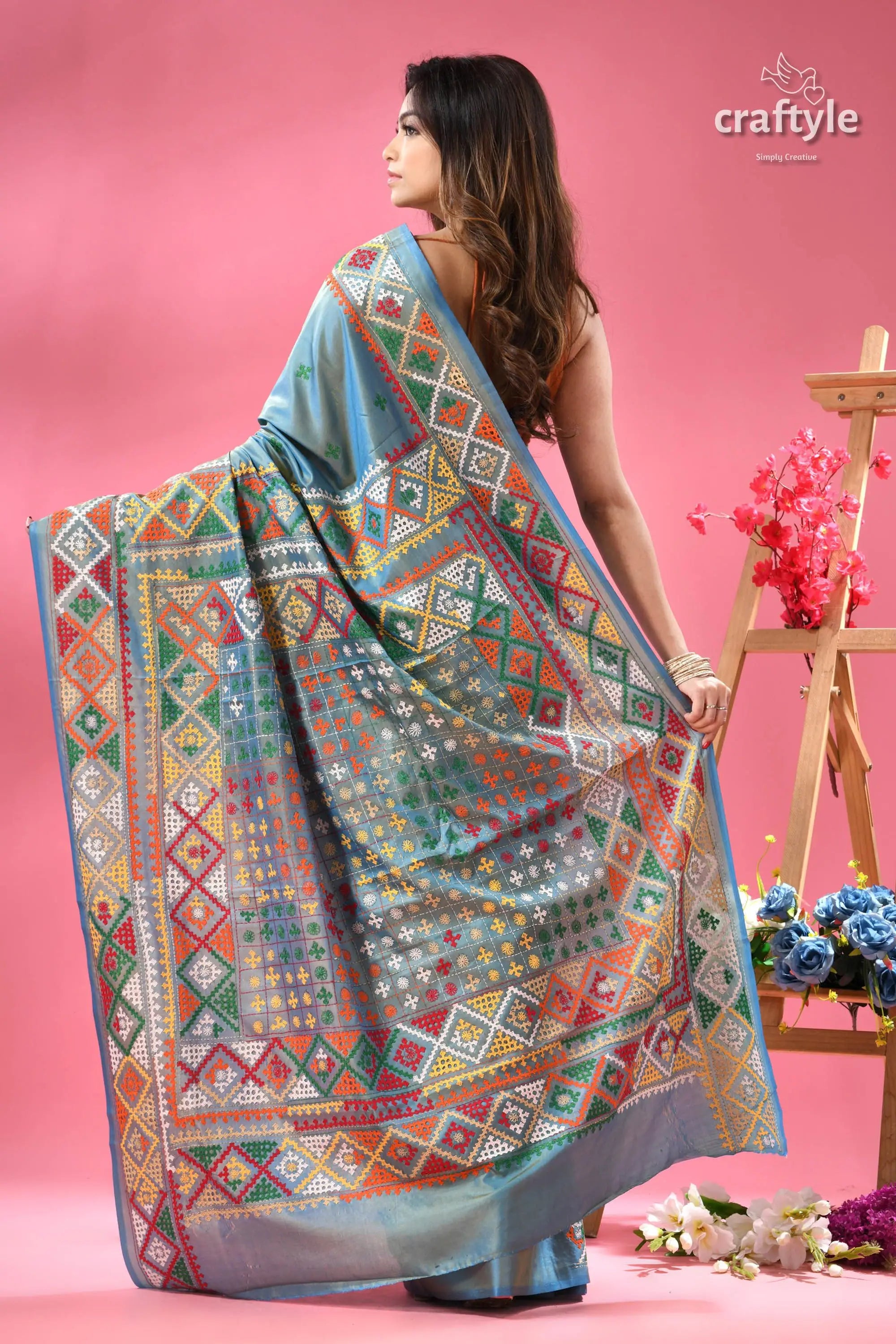 Dualtone multicolor silk kutch work embroidery saree light blue saree intricate colorful 5