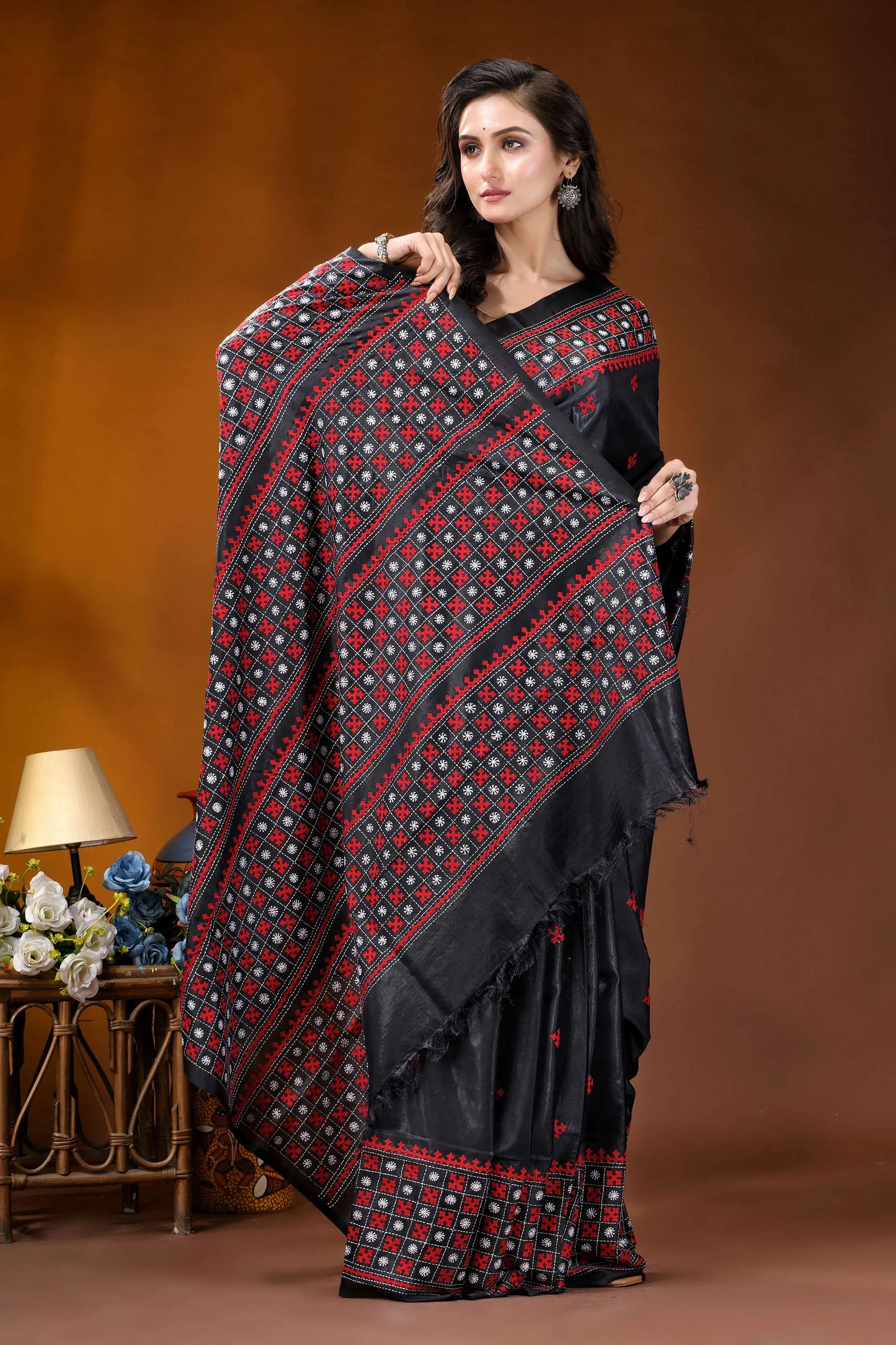 Ebony black ethnic motif silk gujrati stitch saree - hand embroidered black silk saree intricate red 5