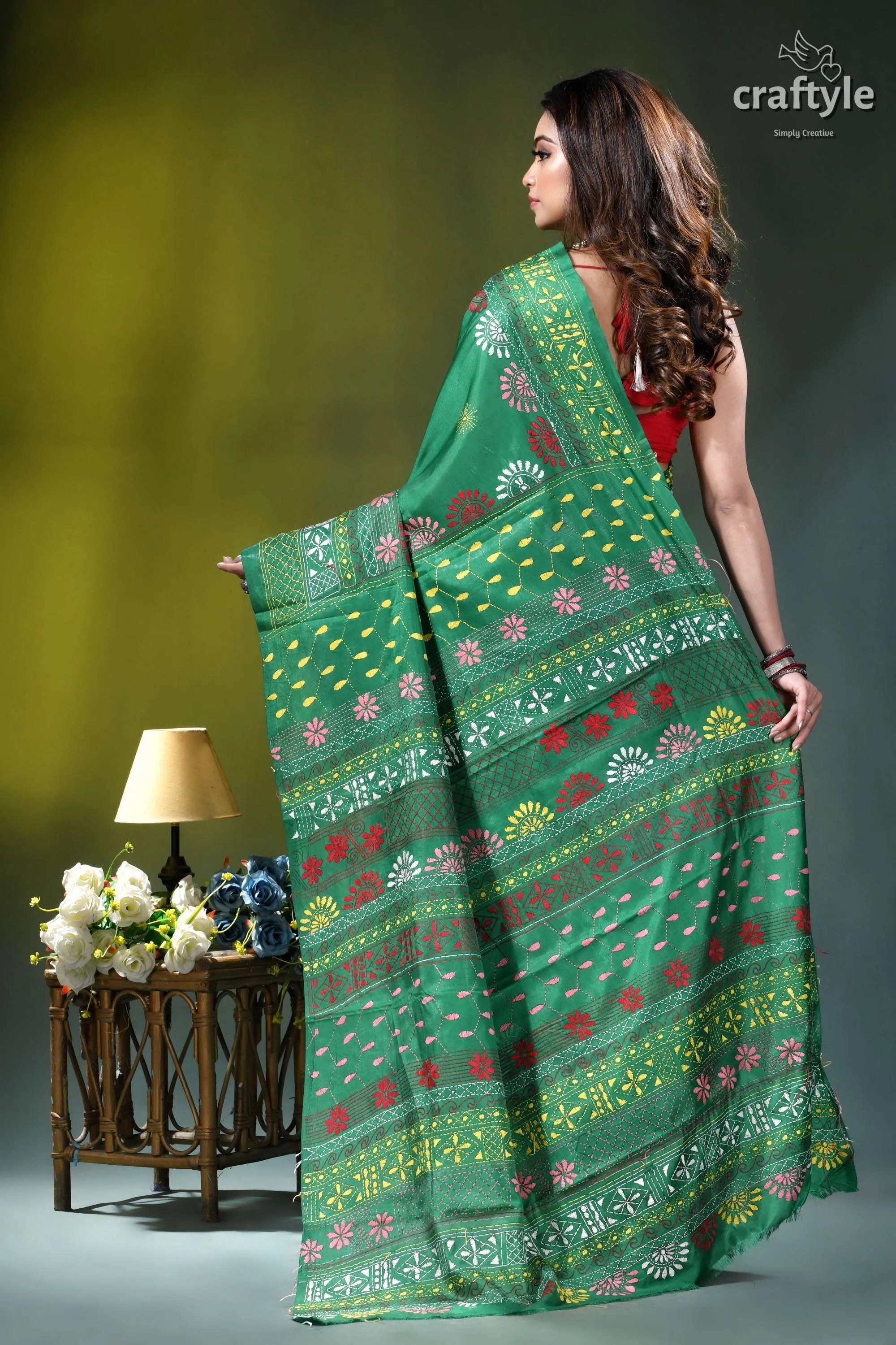 Elf green multicolor thread hand embroidery silk lambani saree green printed saree floral geometric 5