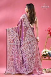 English lavender dual tone silk saree gujrati stitch woman purple white patterned saree 5