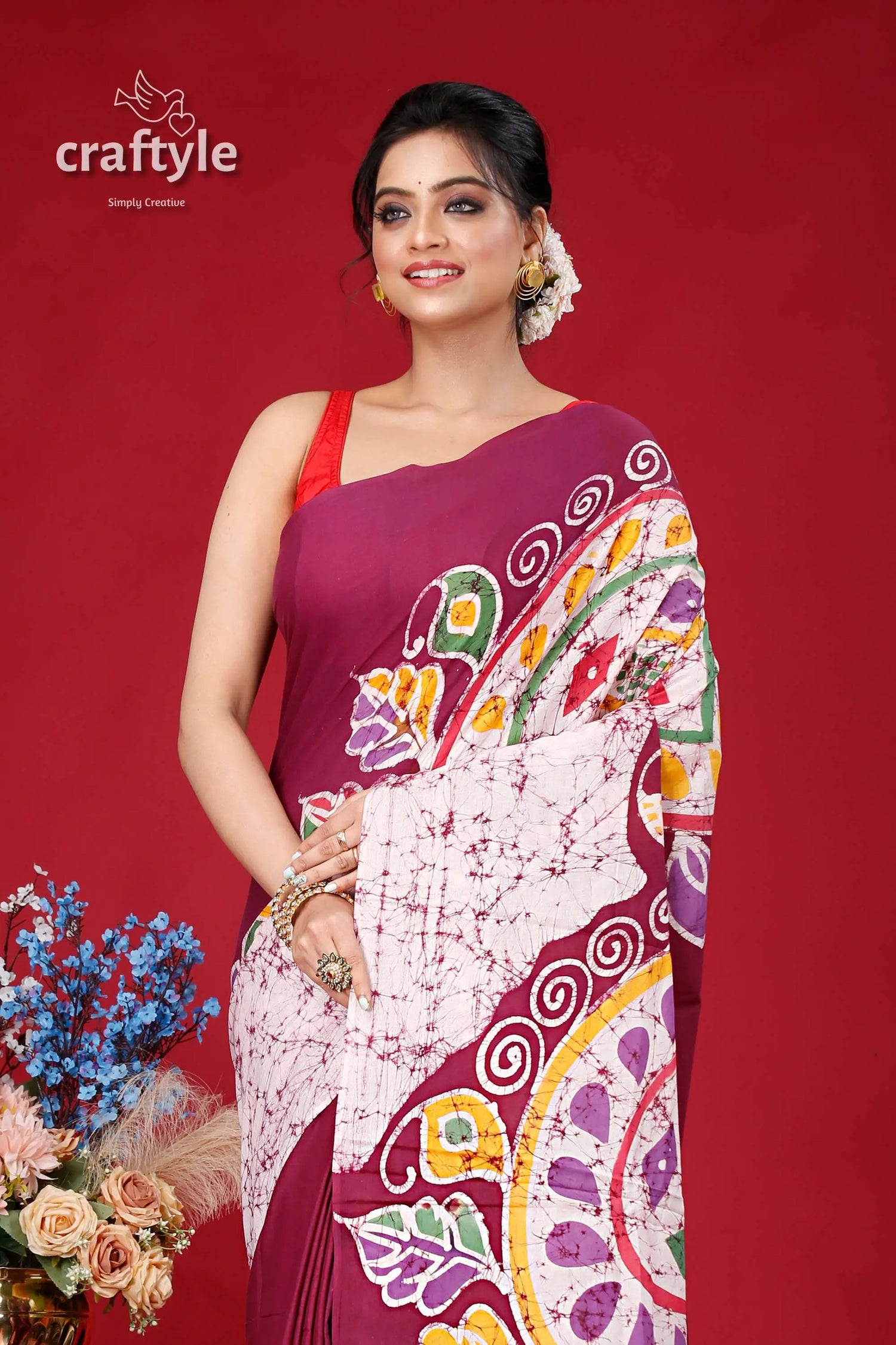Ethnic hand batik saree in pure cotton - alpana design for a unique look woman batik saree 2