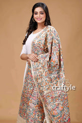 Exclusive madhubani hand painted dupatta woman patterned shawl 2