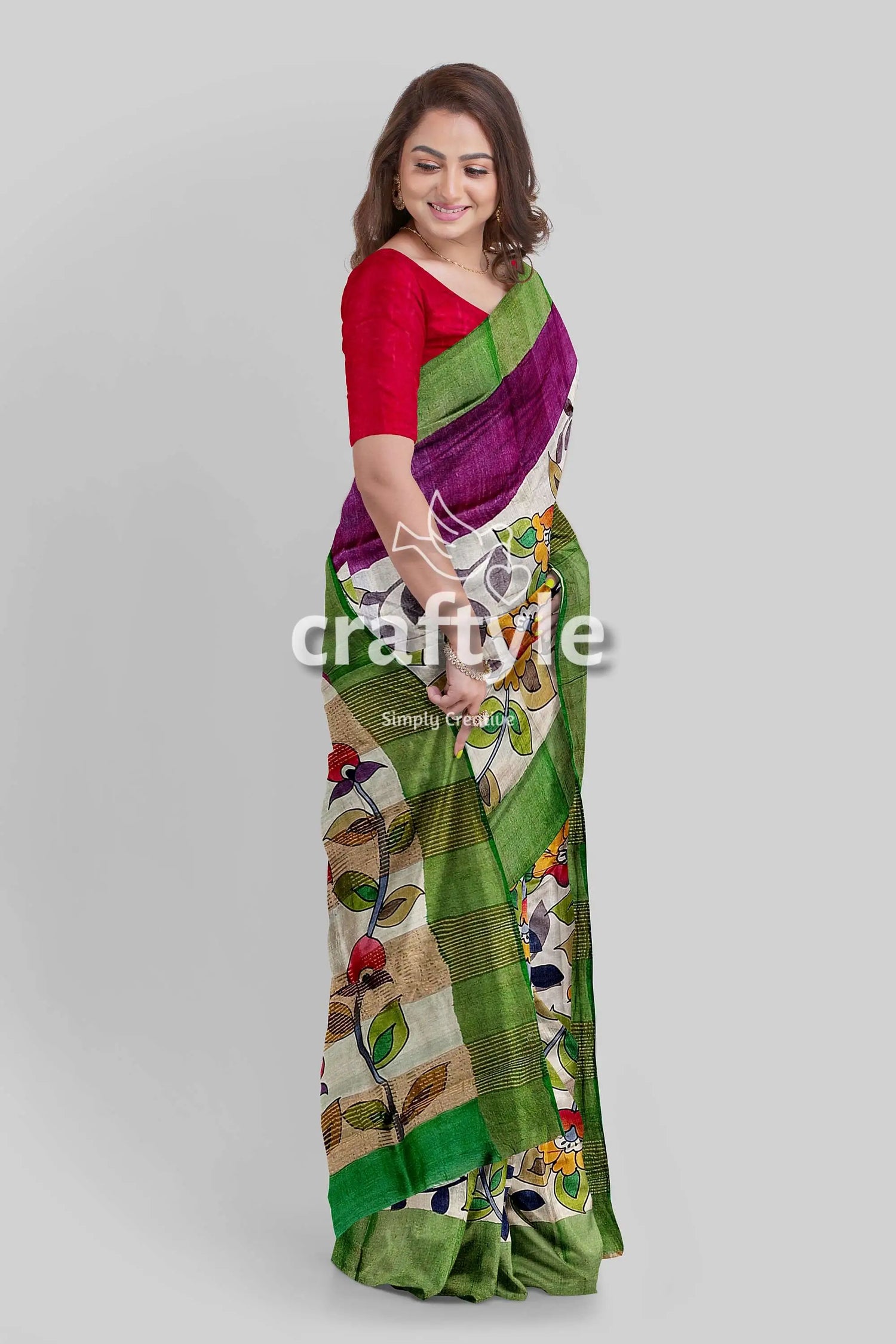 Floral design hand painted zari border pure tussar kalamkari saree floral-patterned saree purple green accents 3