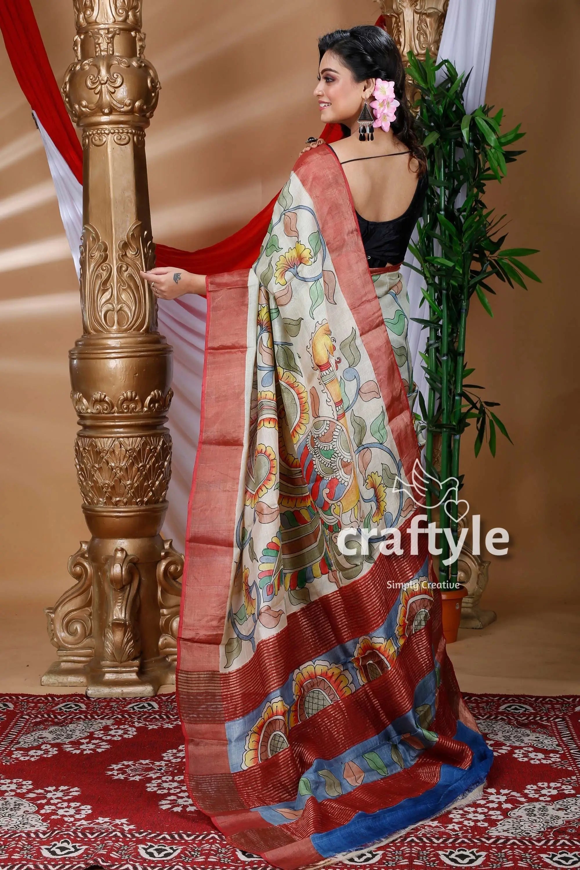 Floral motif handcrafted zari border pure tussar kalamkari sari woman painted saree 4