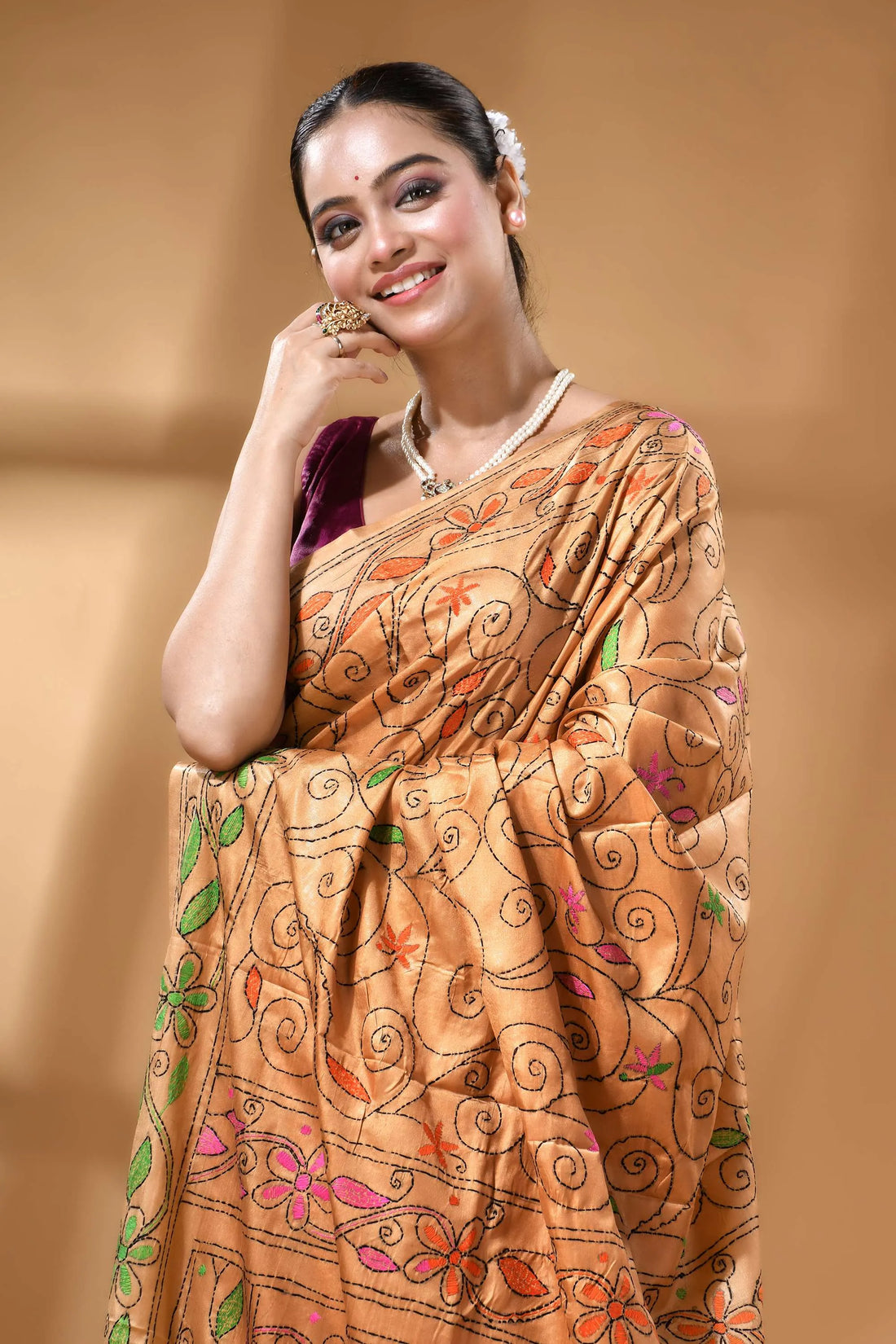 Golden beige multi-thread floral handcrafted kantha silk saree woman wears golden-brown silk saree 2