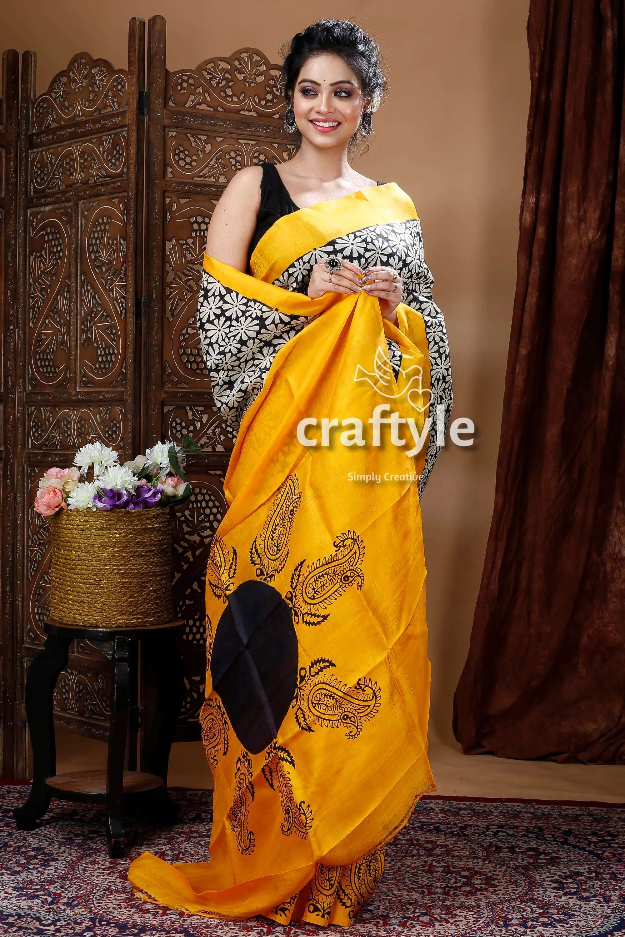 Golden yellow hand block pure mulberry silk saree woman yellow black saree 4