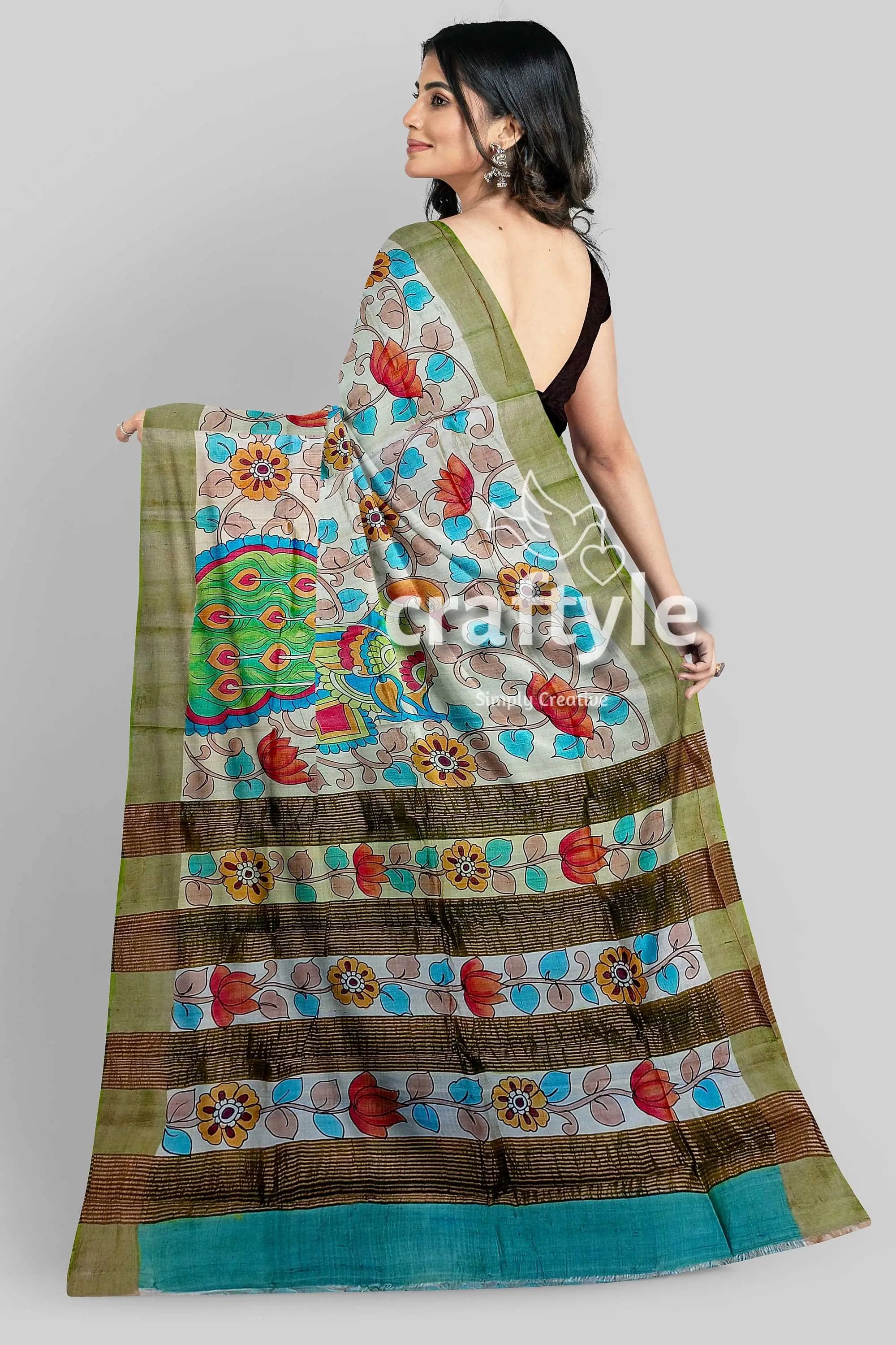 Gorgeous handmade floral design pure tussar kalamkari saree with zari border floral-patterned saree 6