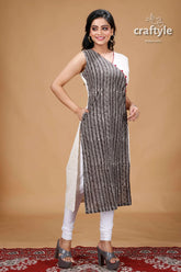 Grey and white cotton dabu print kantha kurti woman’s patterned kurta 3