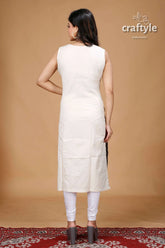 Grey and white cotton dabu print kantha kurti woman white sleeveless kurta 5