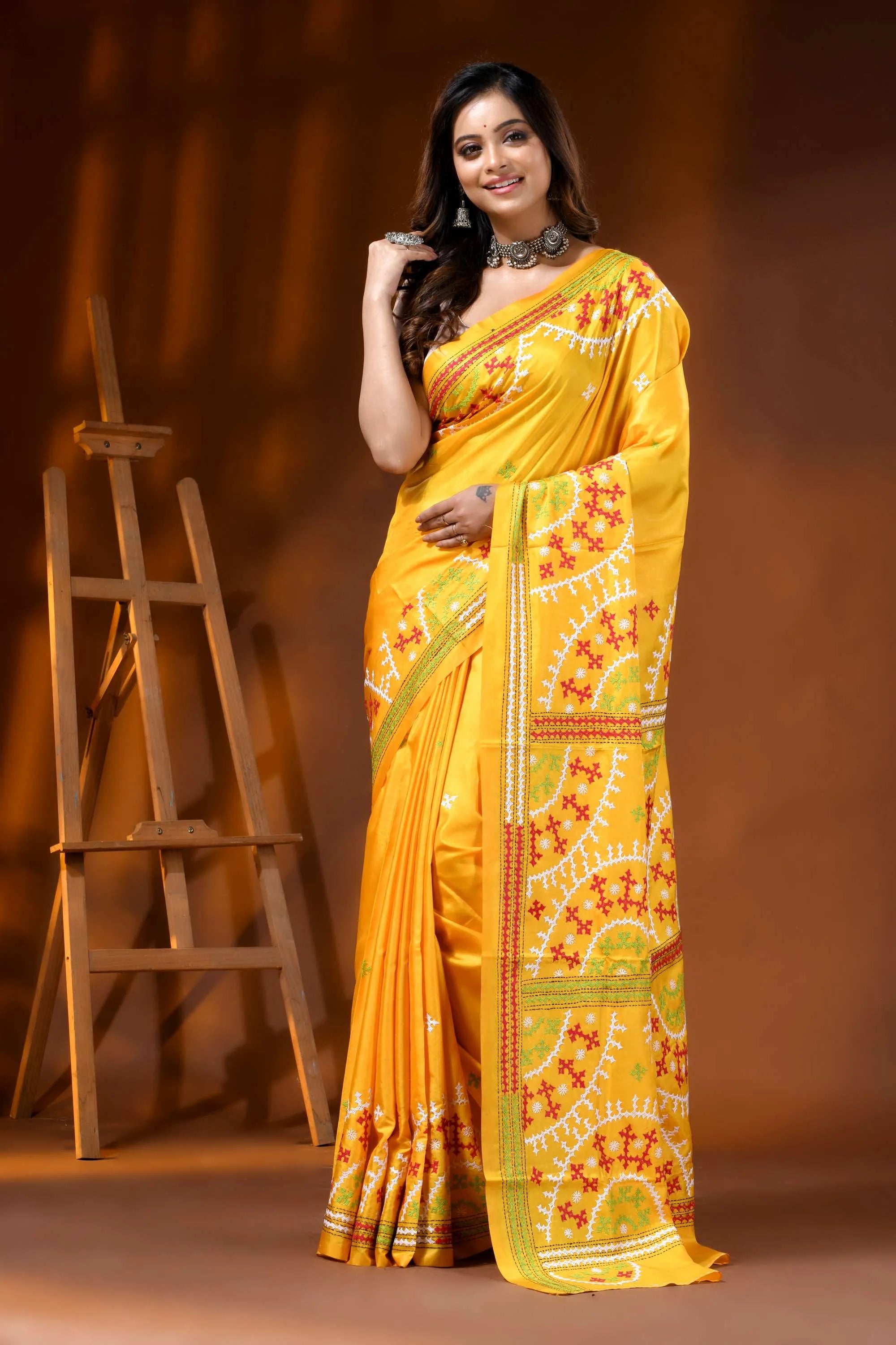 Hand embroidered yellow silk kutch embroidery saree with ethnic design 6