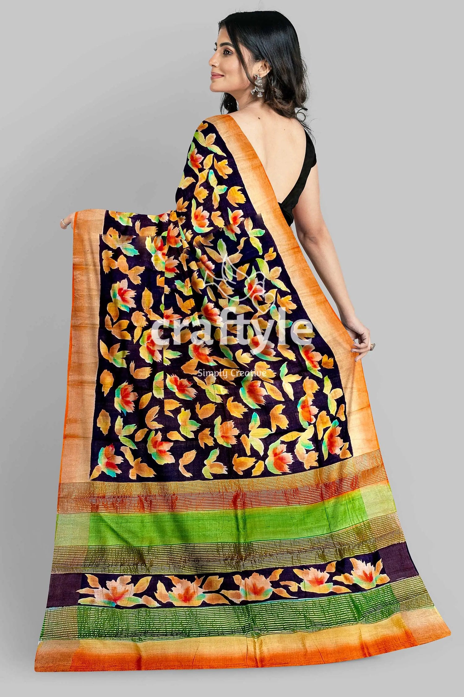 Hand painted almond white zari tussar silk saree - exquisite luxurious floral-patterned saree orange border 5