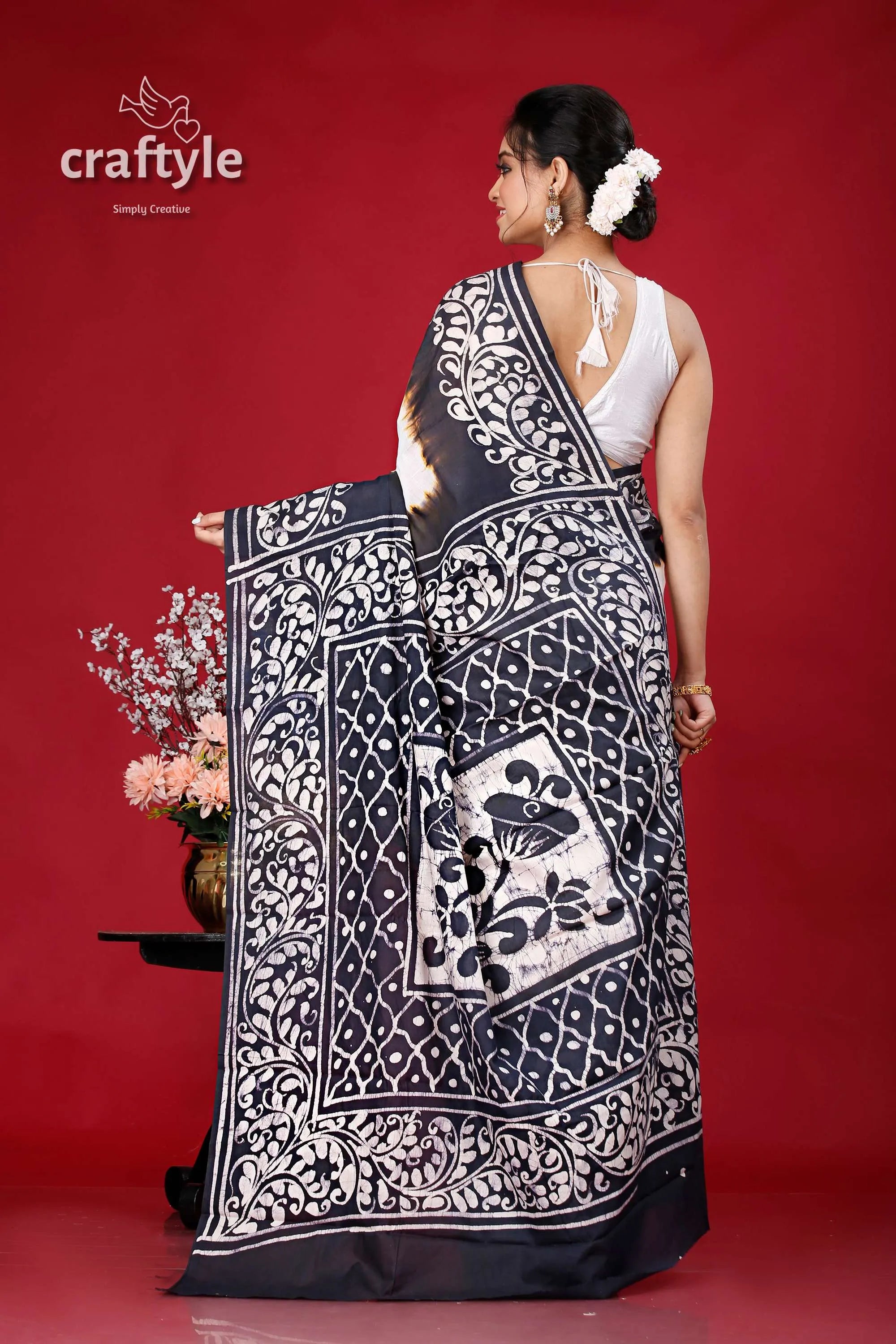 Hand-painted black and white batik cotton saree - pure elegant black white patterned saree 5