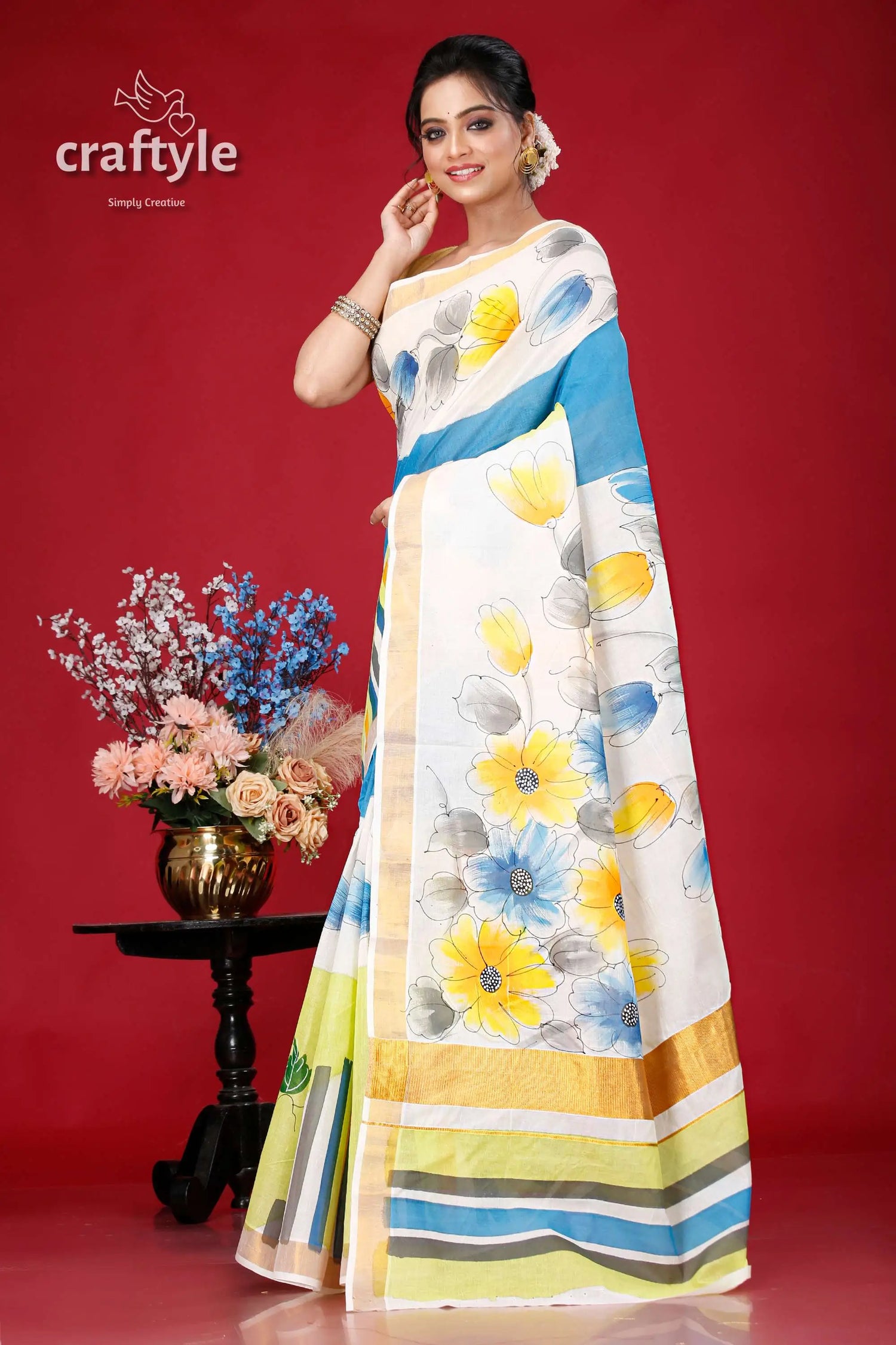 Hand painted kerala cotton saree in floral motif - unique and elegant floral-patterned white saree 3