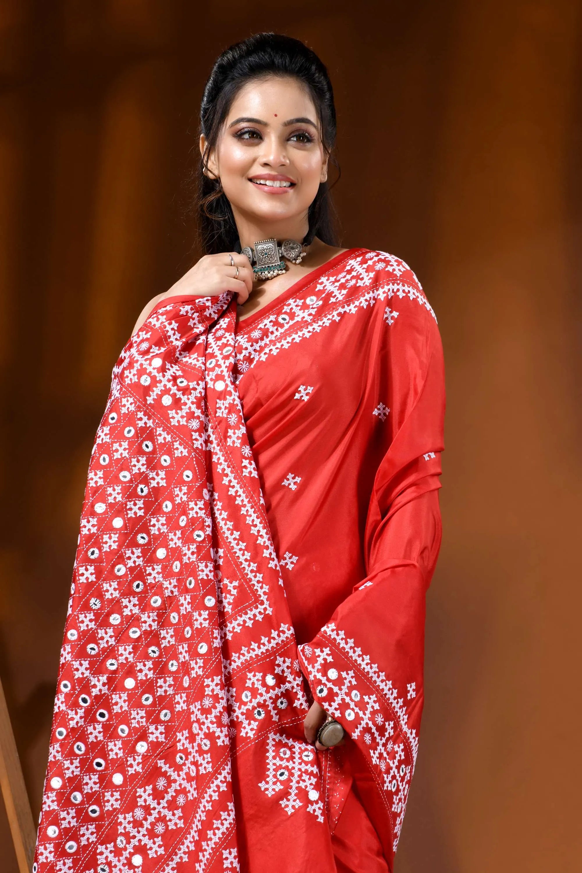 Handcrafted bright red silk kutch embroidery saree with mirror detailing 2