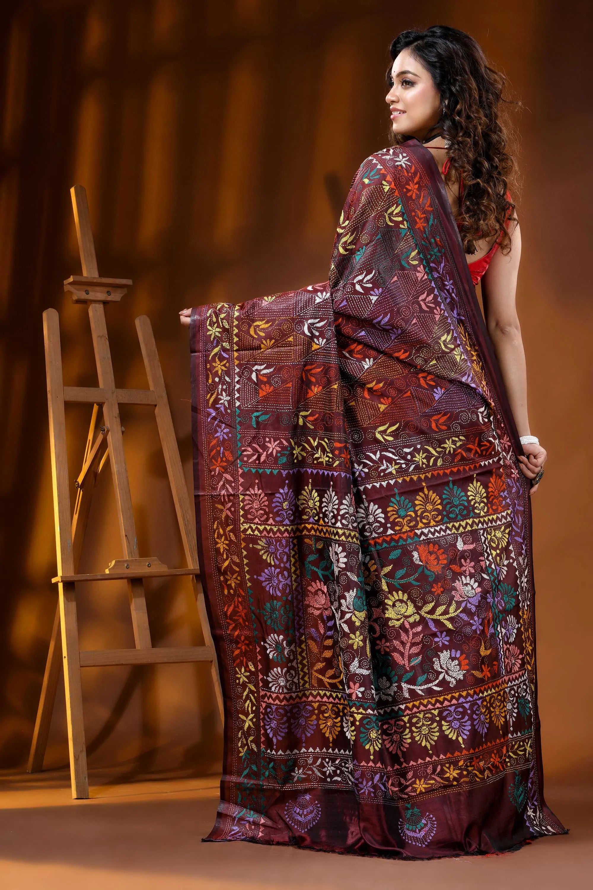 Handcrafted floral design kantha embroidery silk saree in crater brown 5