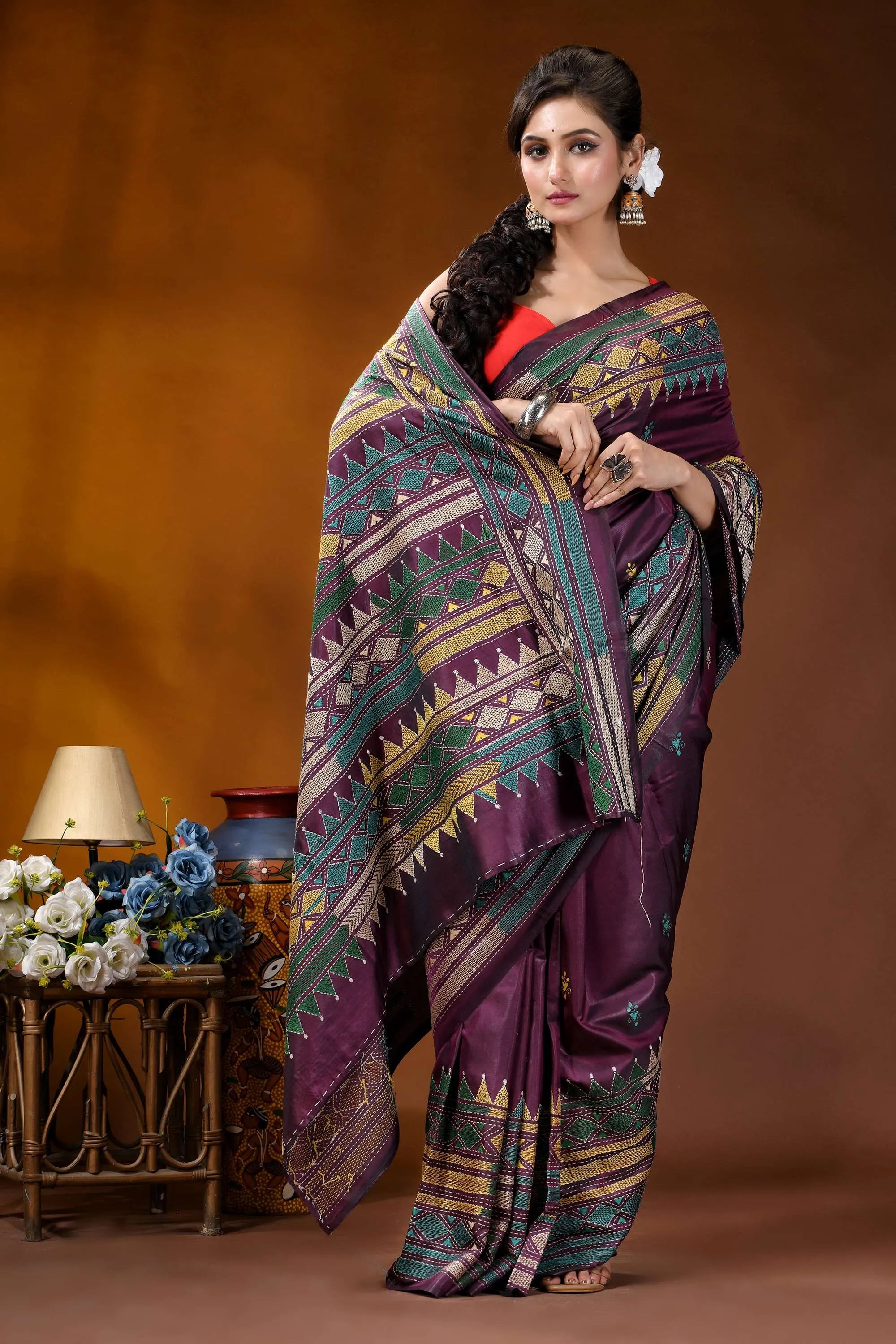 Handcrafted old mauve silk kantha work saree with geometric pattern richly patterned purple saree intricate 5