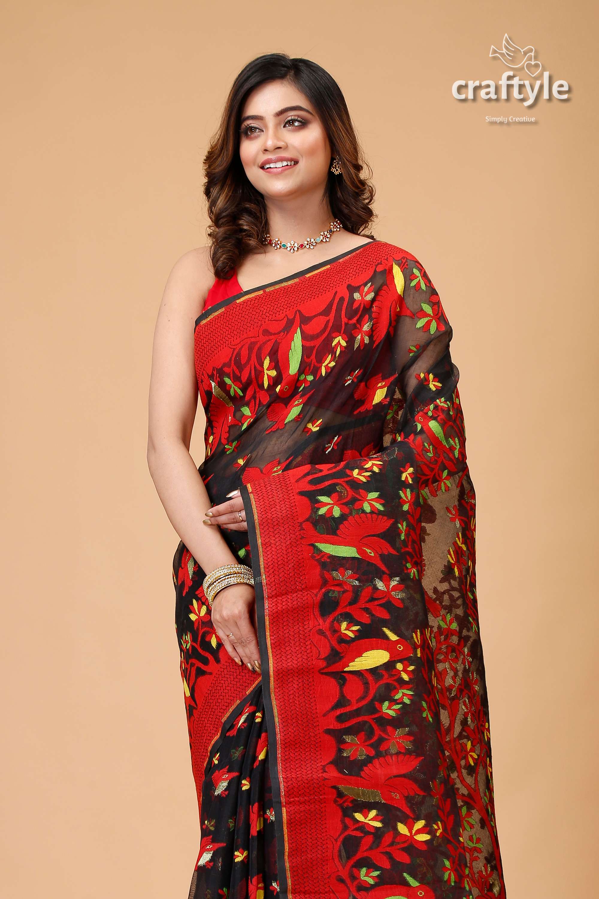 Ink Black Dhakai Jamdani Saree-Craftyle