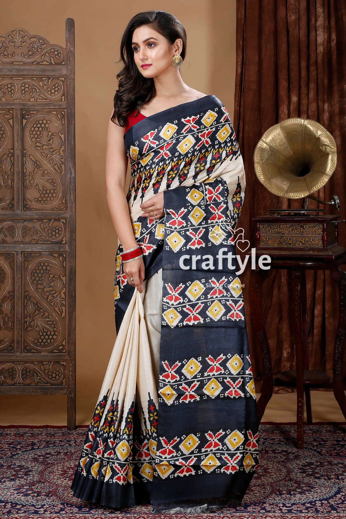 Ivory white & black hand block printed pure tussar saree woman patterned saree 2