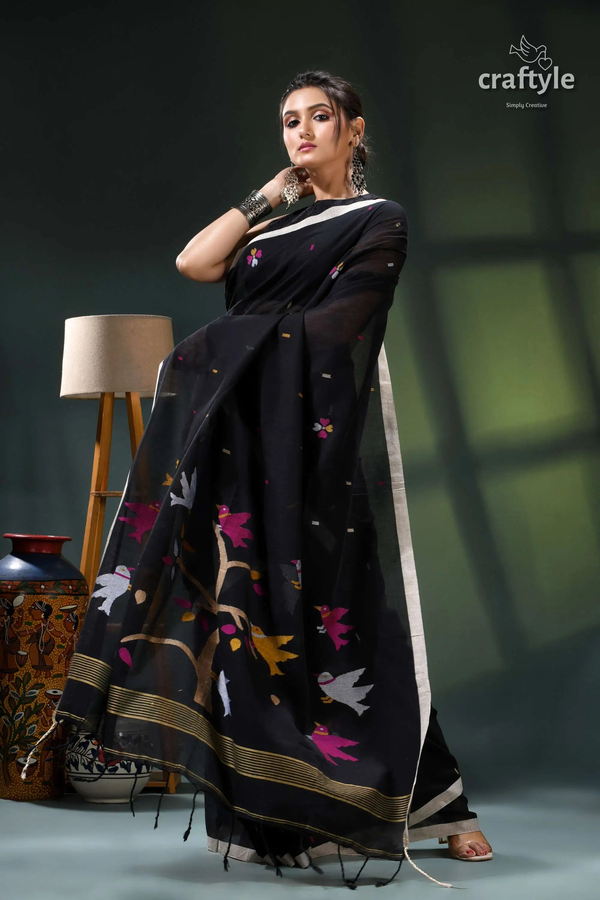 Jade black handwoven bird motif soft cotton jamdani saree black saree colorful bird designs 4