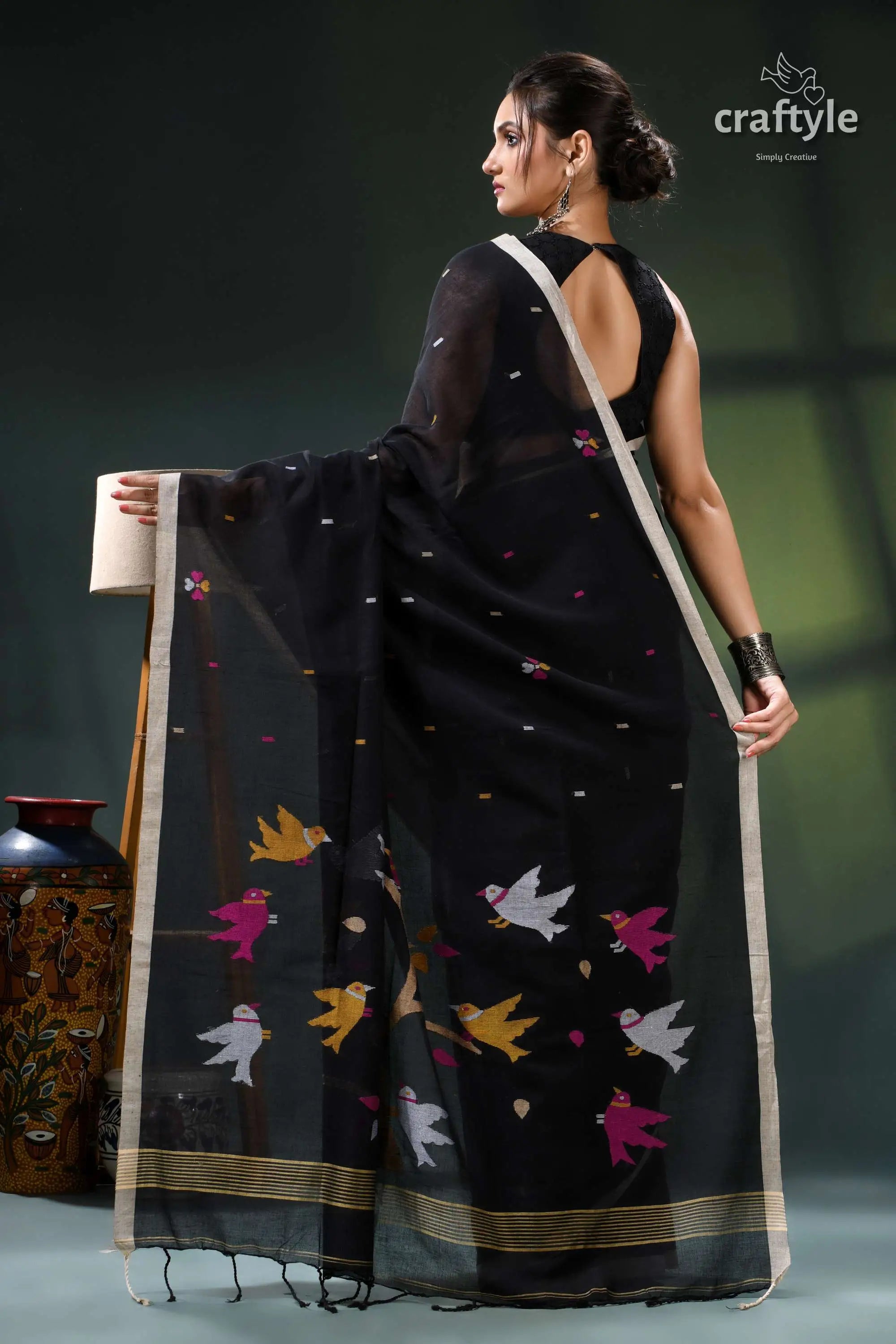 Jade black handwoven bird motif soft cotton jamdani saree black saree colorful birds stars 5
