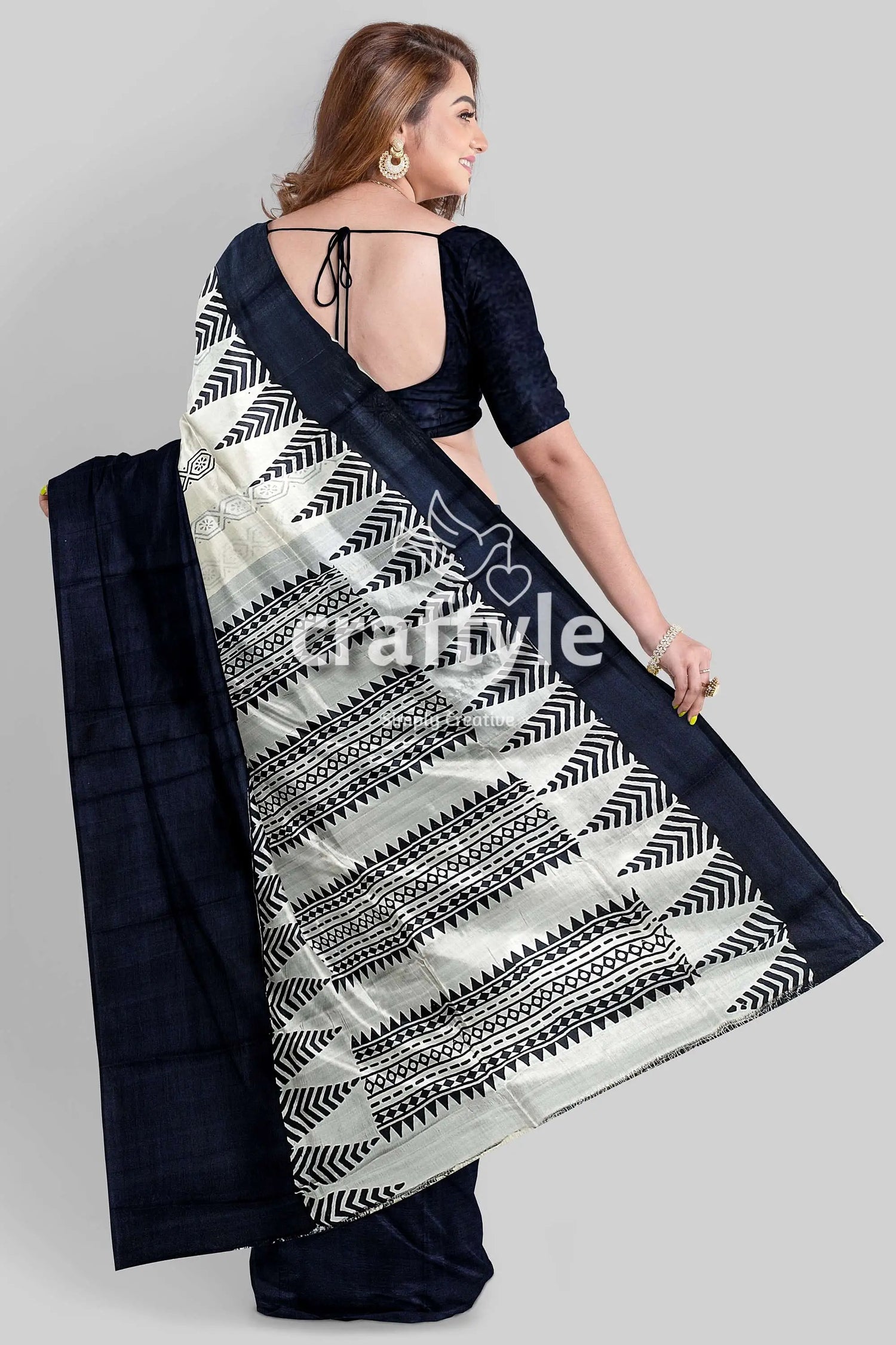 Jade black white hand block print pure mulberry silk saree - traditional indian style black white patterned saree 6