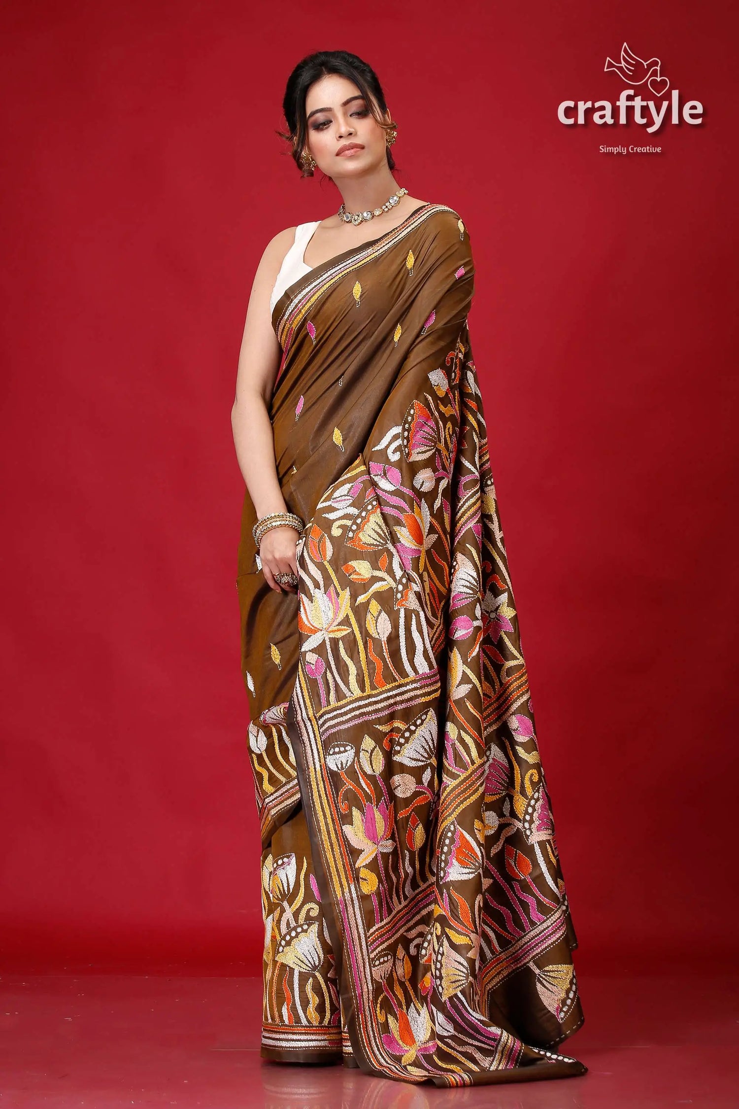 Judge grey lotus motif exquisite silk kantha stitch saree woman brown floral saree 4