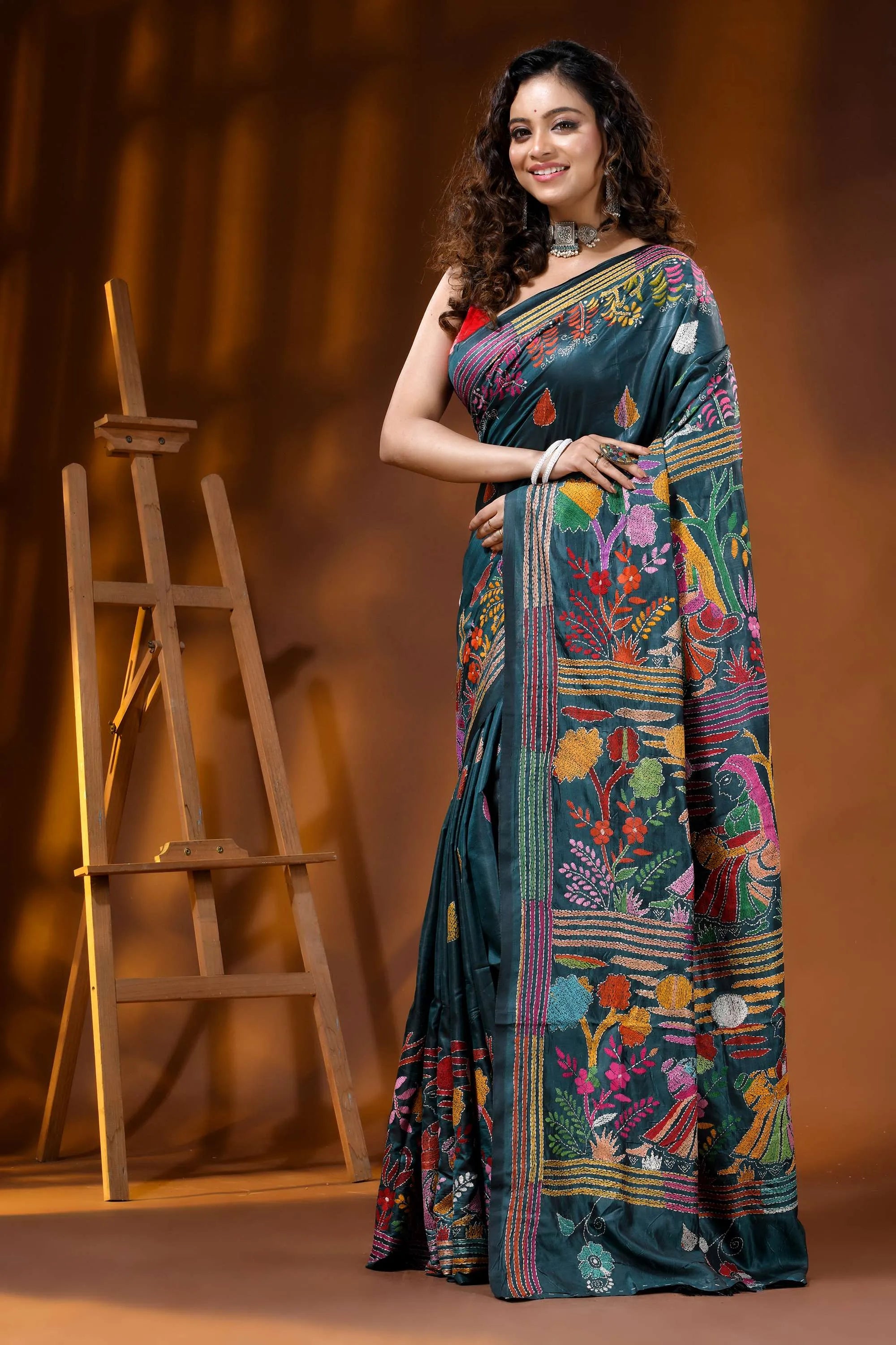 Jungle green artisanal village theme handcrafted silk kantha stitch saree 3